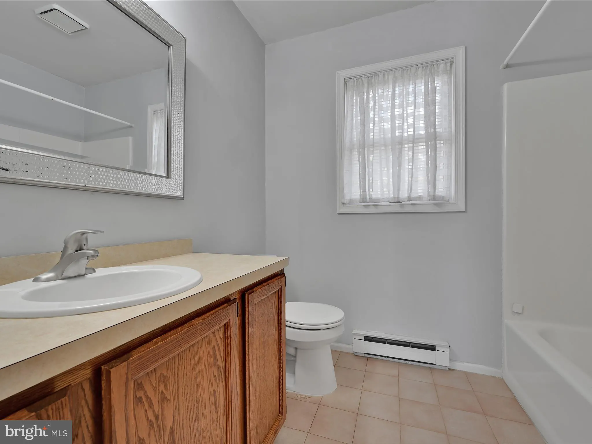 Ephrata, Pennsylvania 17522, United States, 3 Bedrooms Bedrooms, ,2 BathroomsBathrooms,Residential,Coming Soon,234622