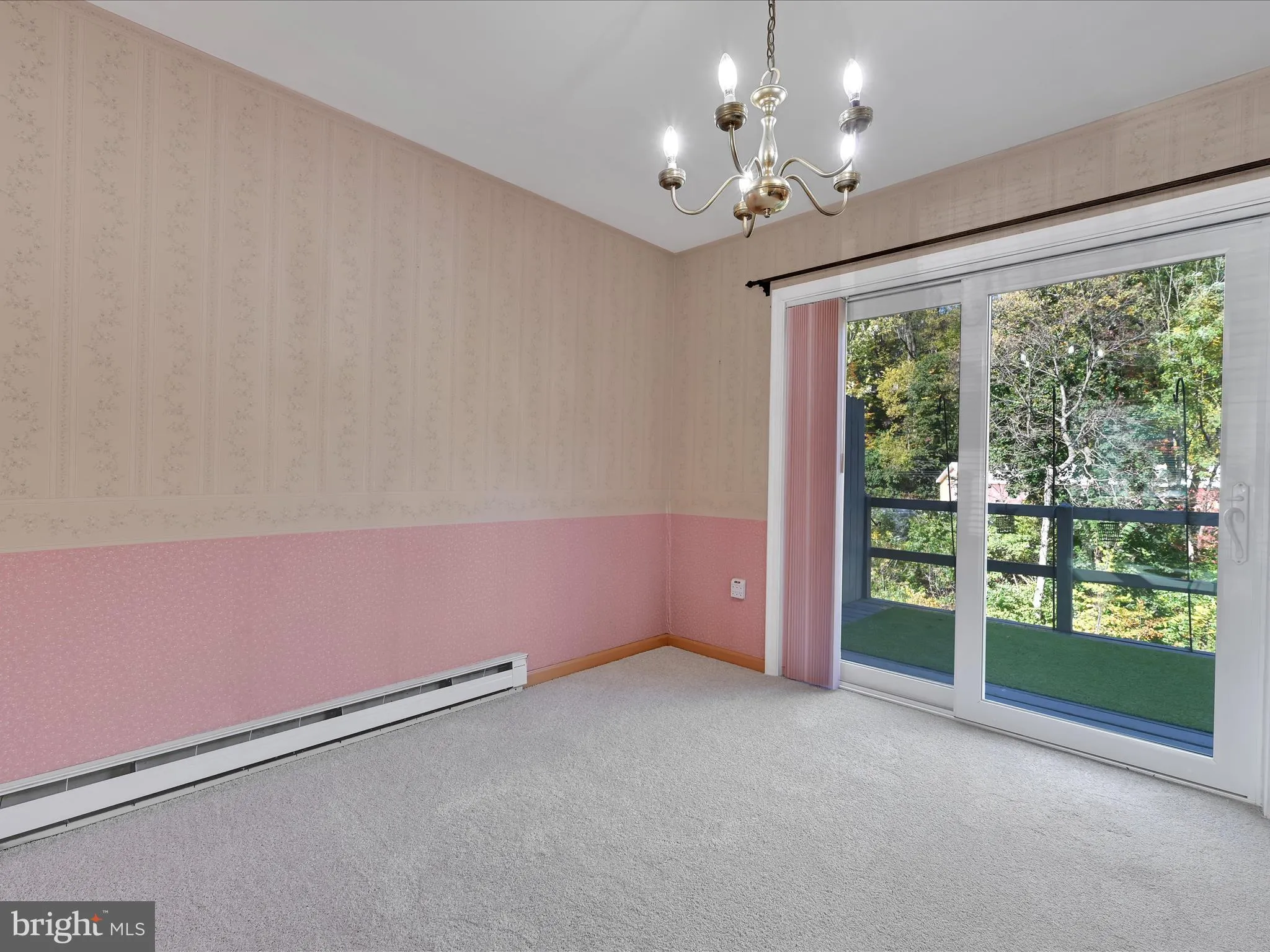 Ephrata, Pennsylvania 17522, United States, 3 Bedrooms Bedrooms, ,2 BathroomsBathrooms,Residential,Coming Soon,234622