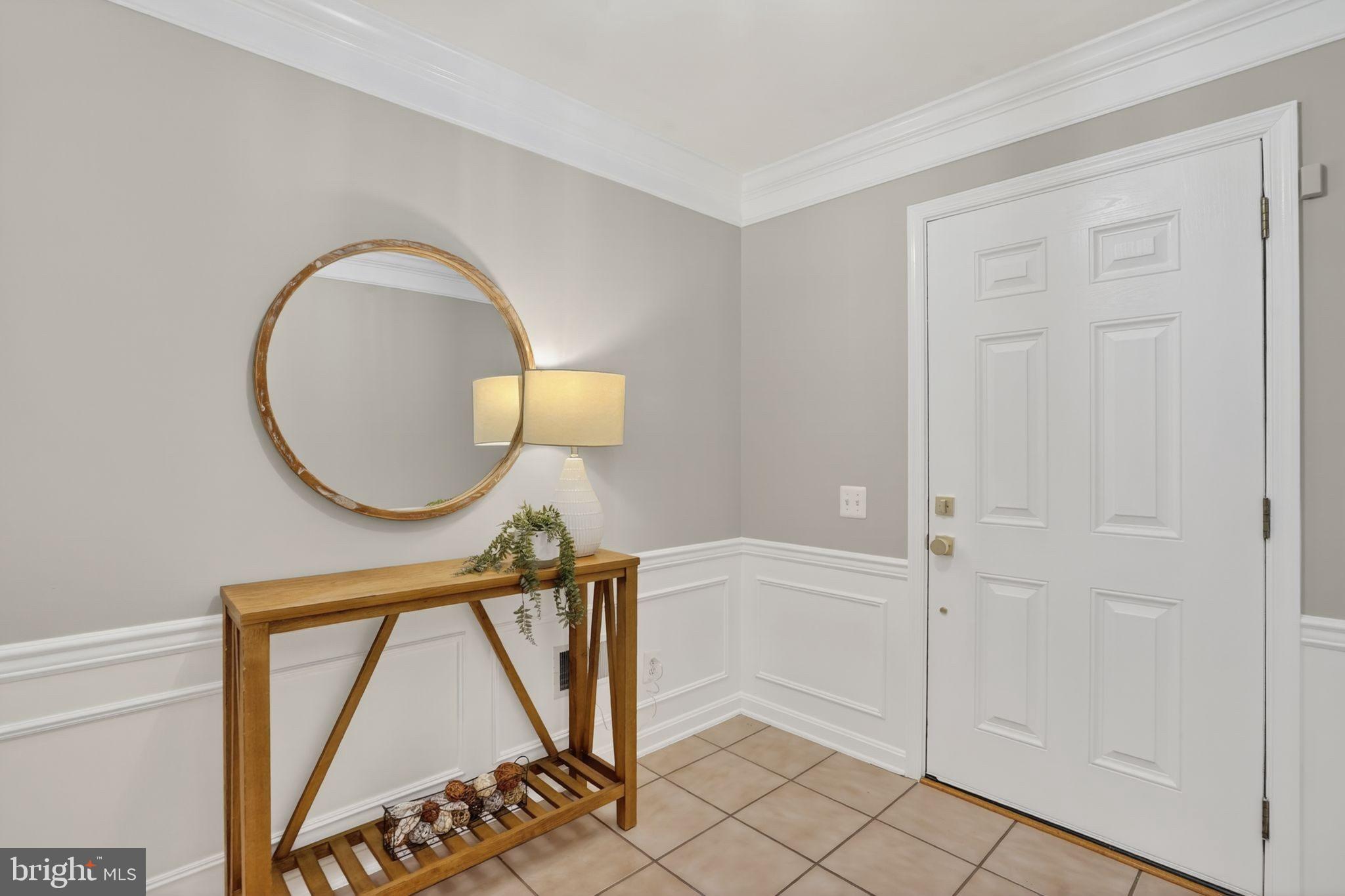 8227 SINGLELEAF LANE