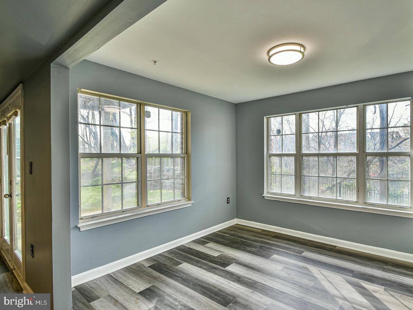 LAKE POINTE CONDOMINIUMS - Residential Lease