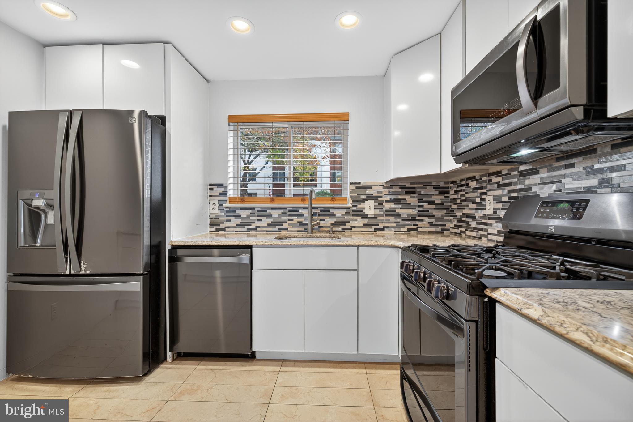 WALKERS CHOICE - Residential