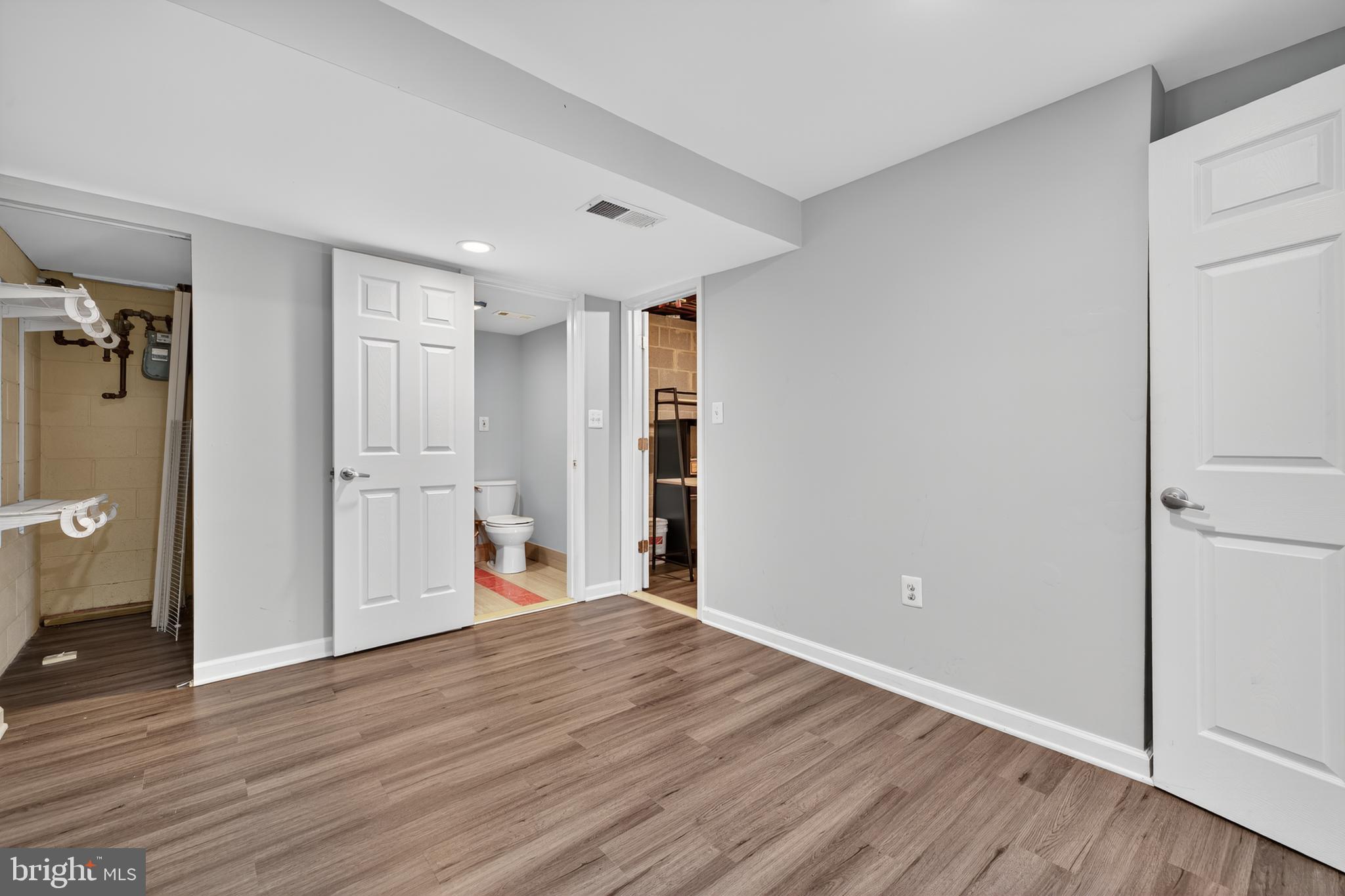 WALKERS CHOICE - Residential