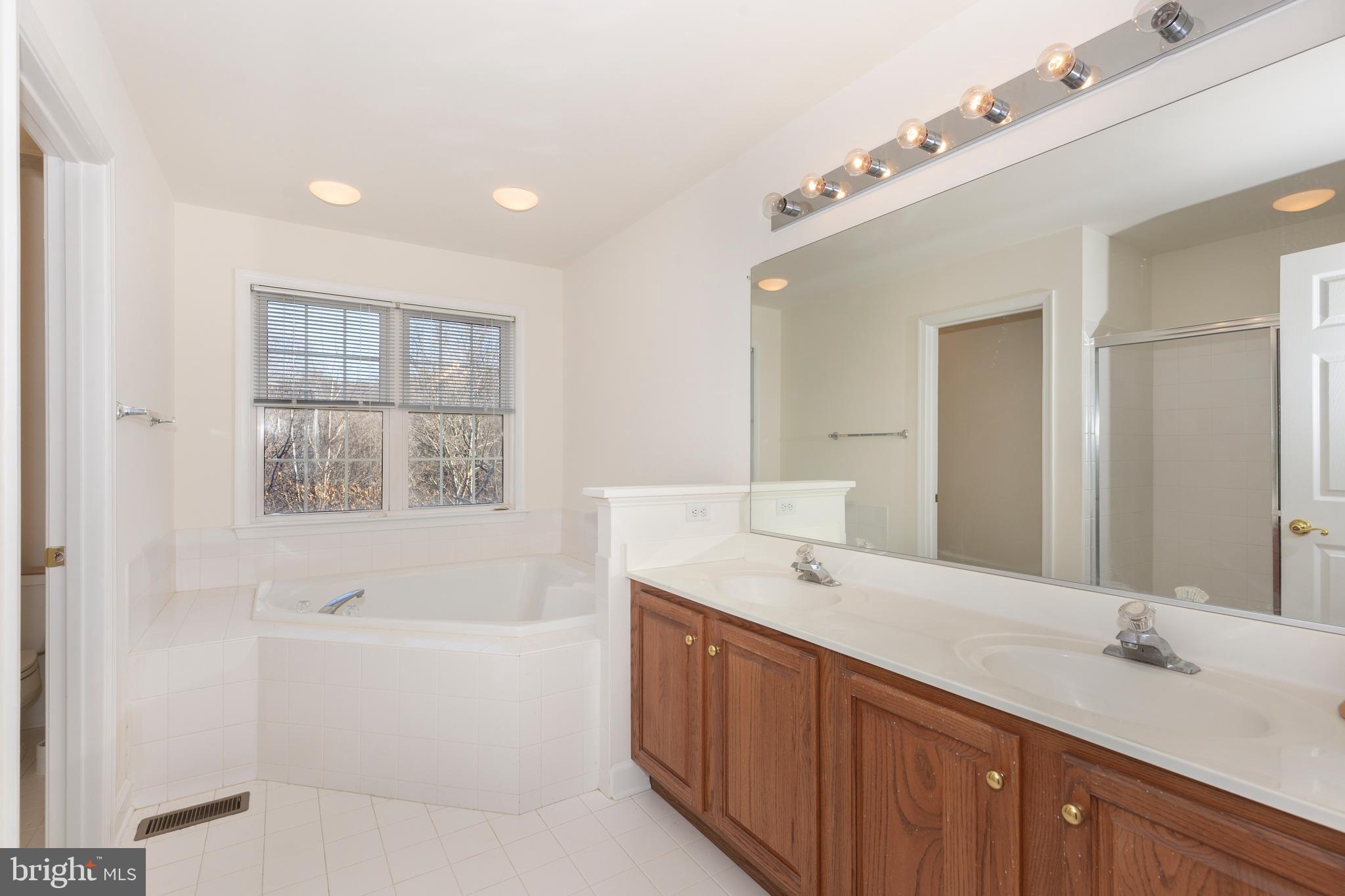 PATAPSCO VALLEY OVERLOOK - Residential