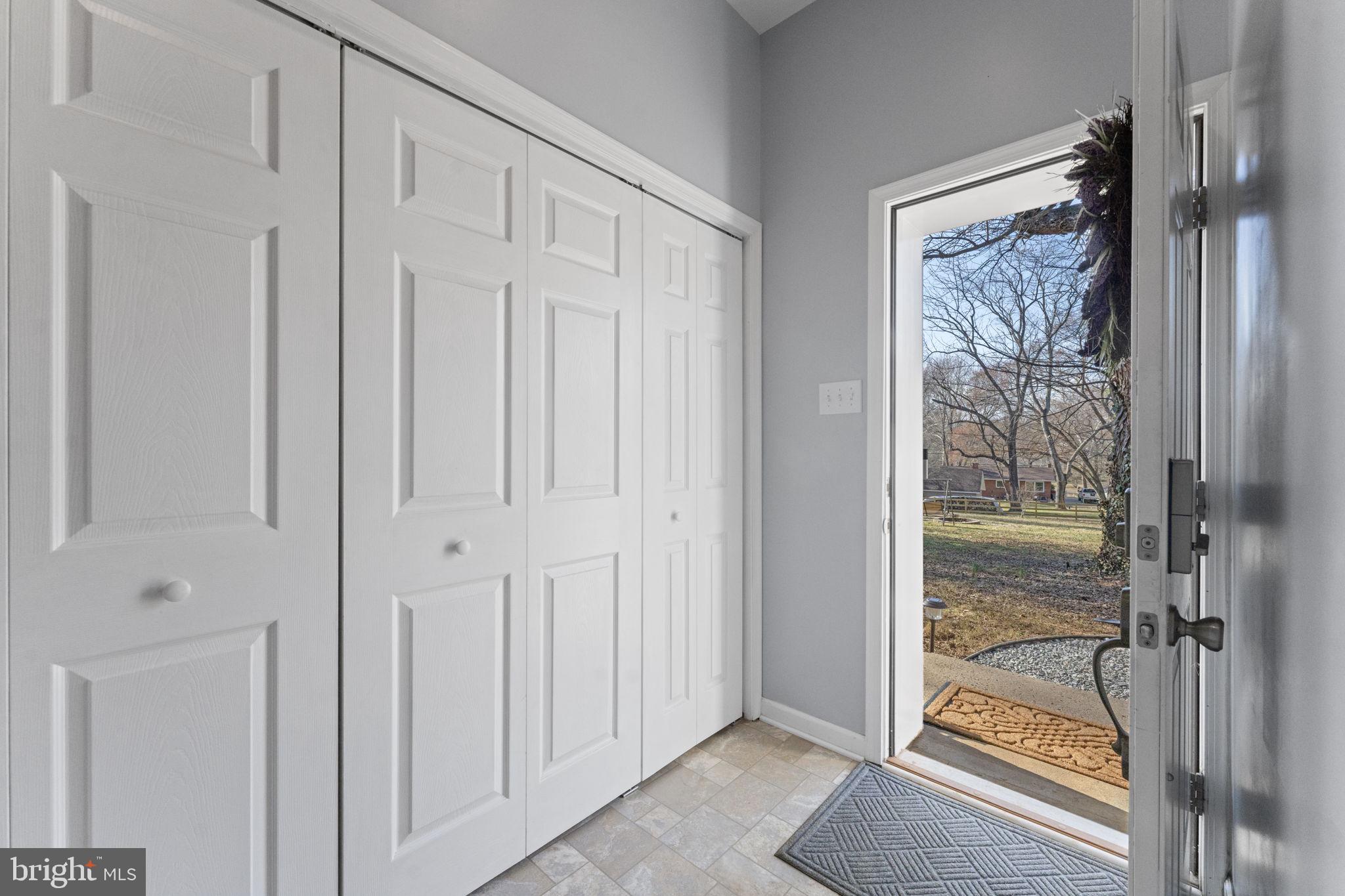 BROKEN HILLS - Residential