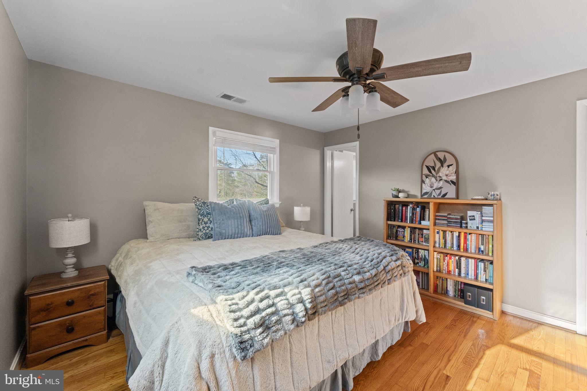 BROKEN HILLS - Residential