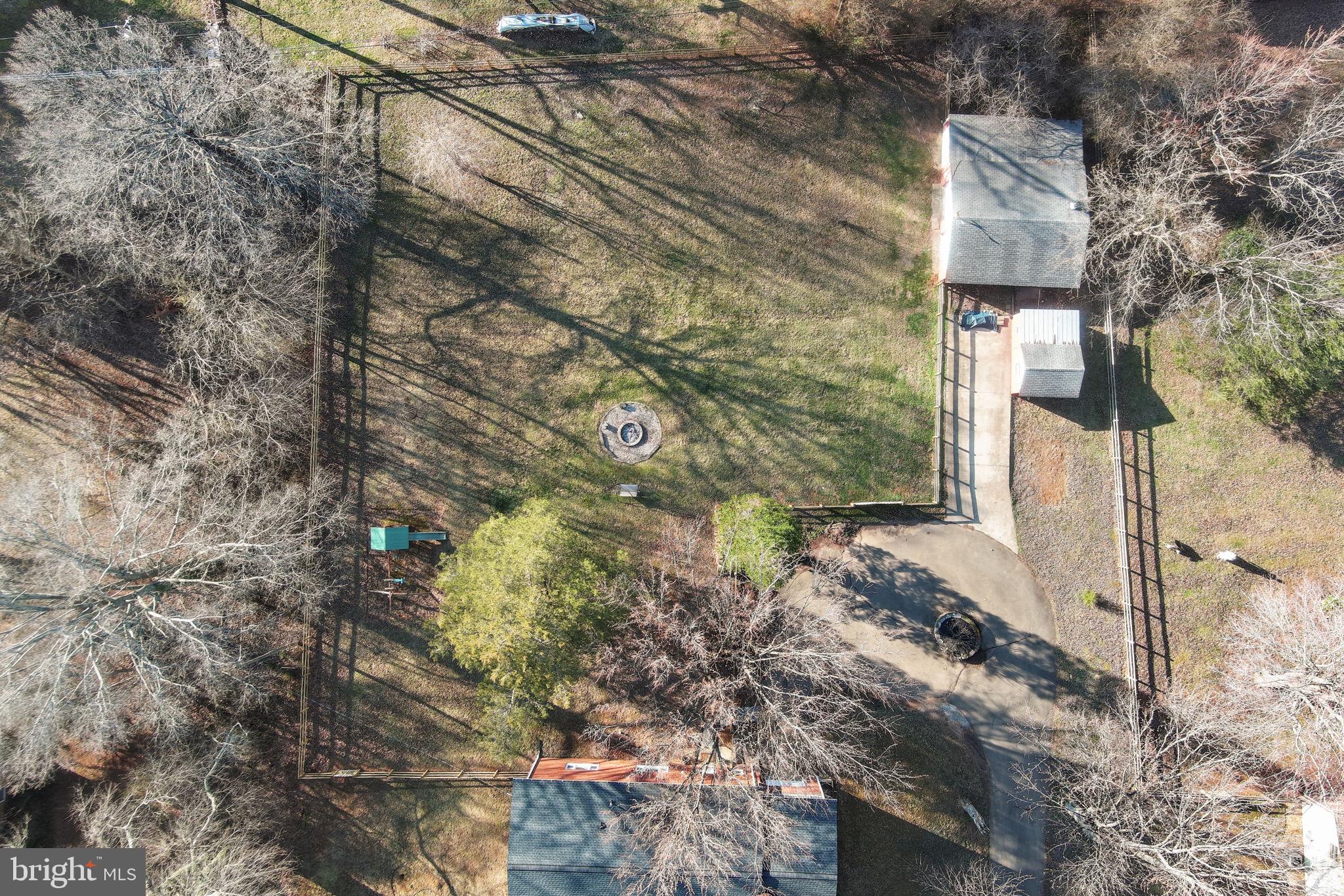 BROKEN HILLS - Residential