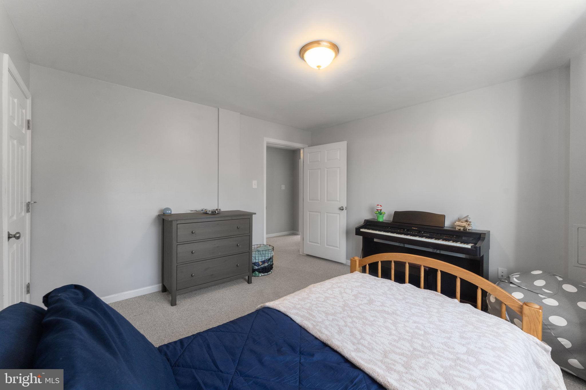 BROKEN HILLS - Residential