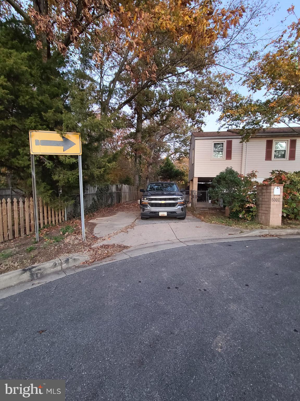 RIVERDALE HEIGHTS - Residential