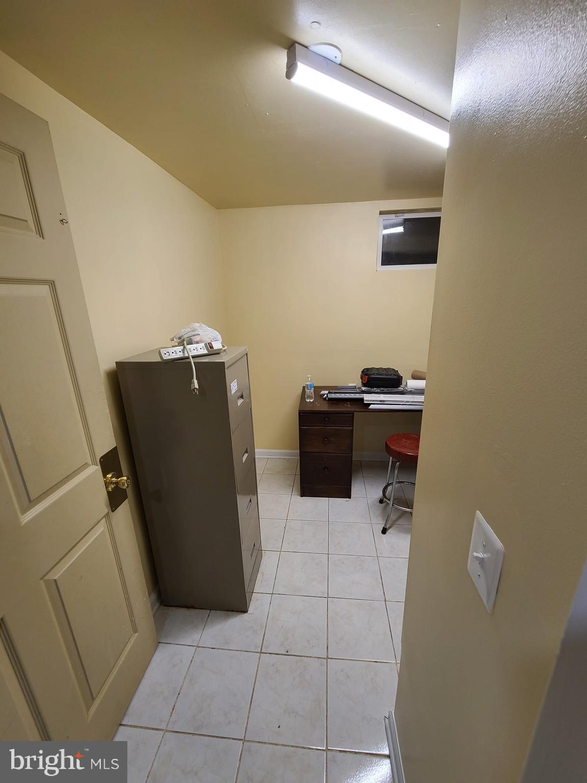 RIVERDALE HEIGHTS - Residential