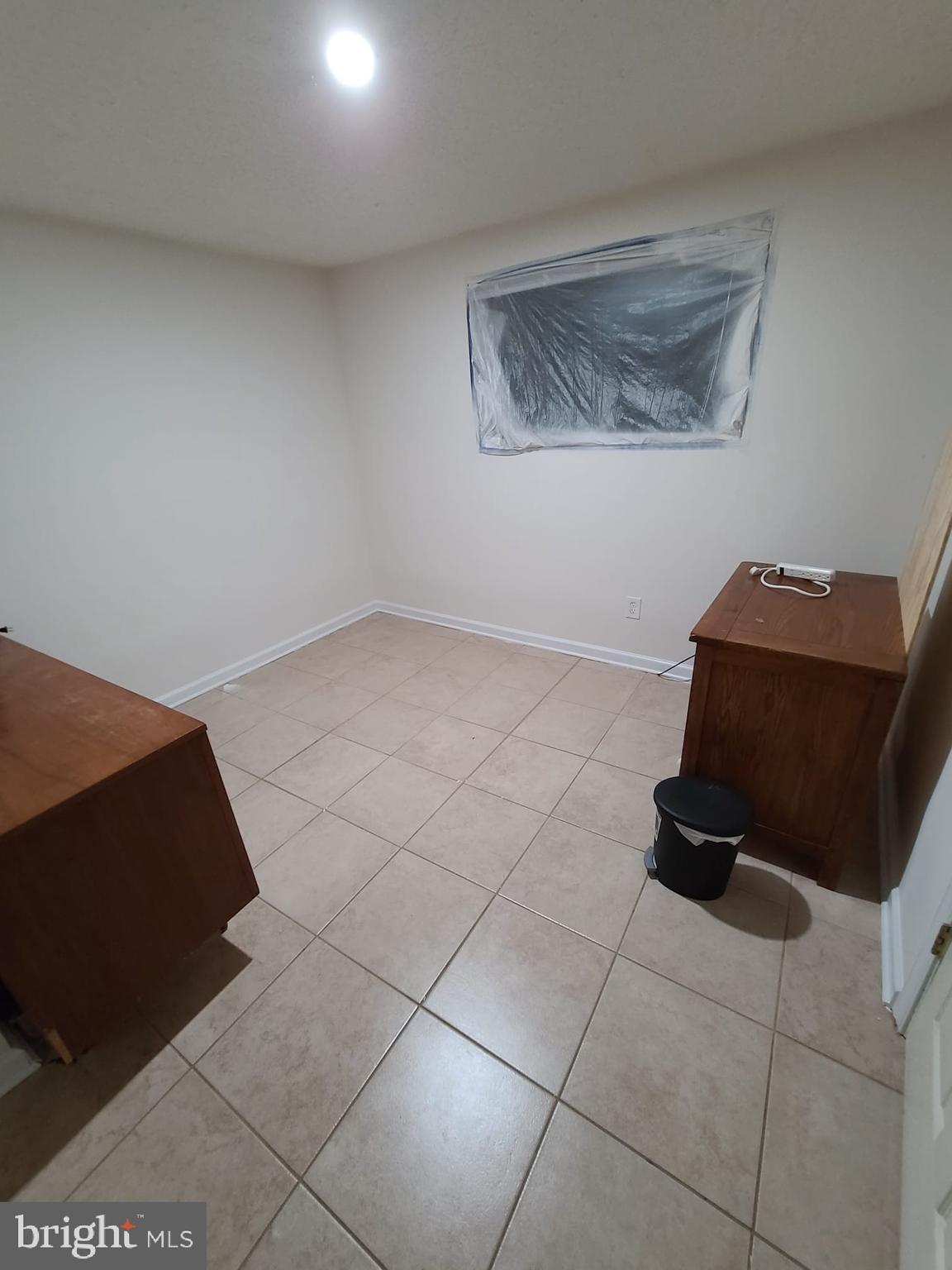 RIVERDALE HEIGHTS - Residential