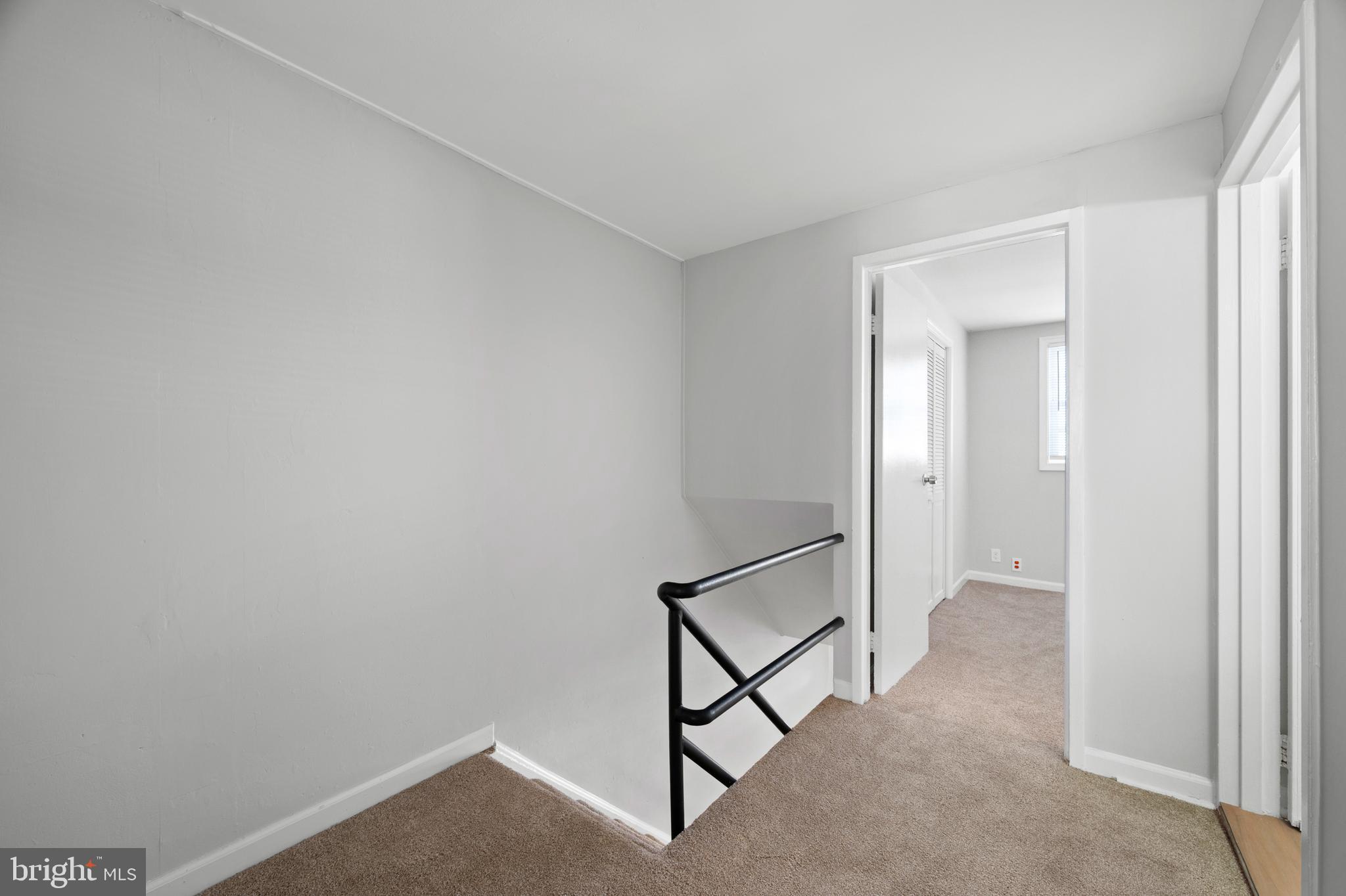 RIVERVIEW - Residential Lease