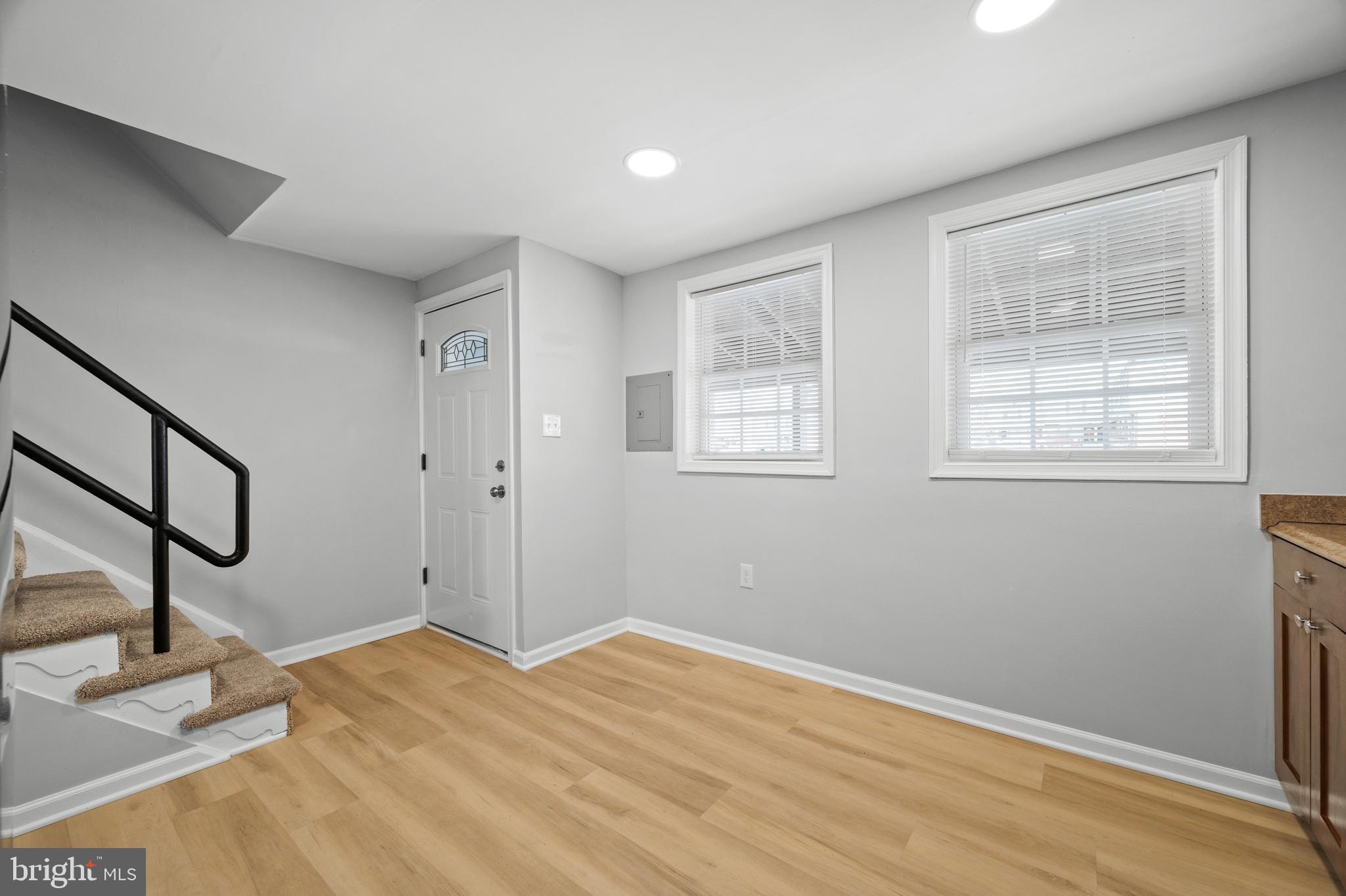 RIVERVIEW - Residential Lease