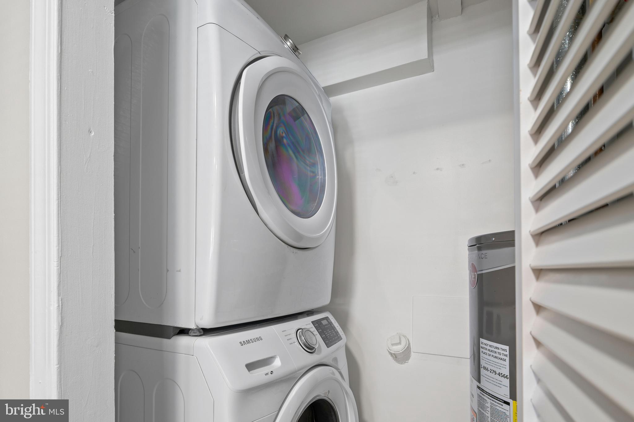 RIVERVIEW - Residential Lease