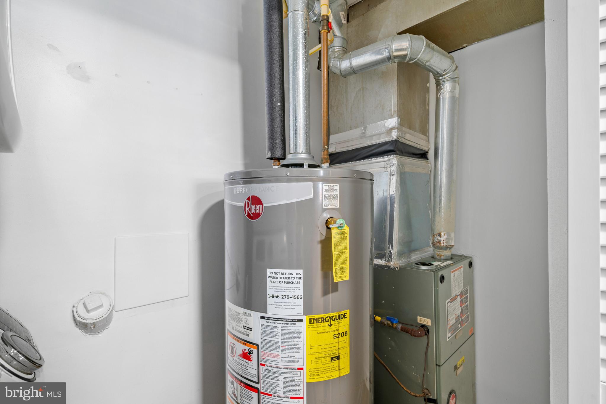 RIVERVIEW - Residential Lease