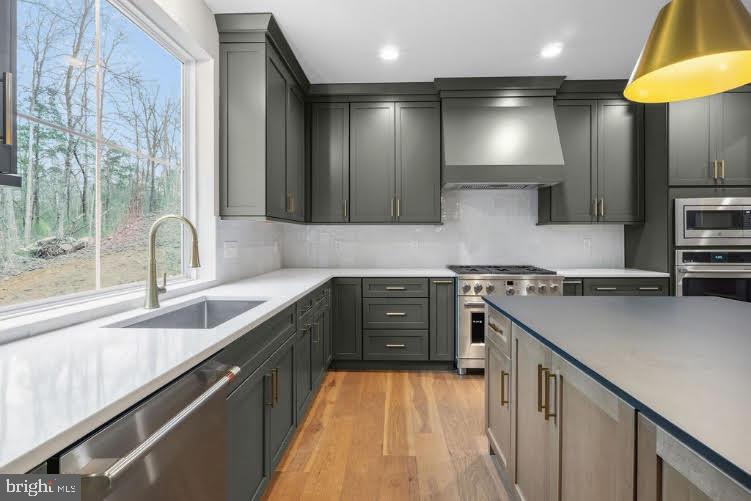 BLACKWOOD ESTATES - Residential