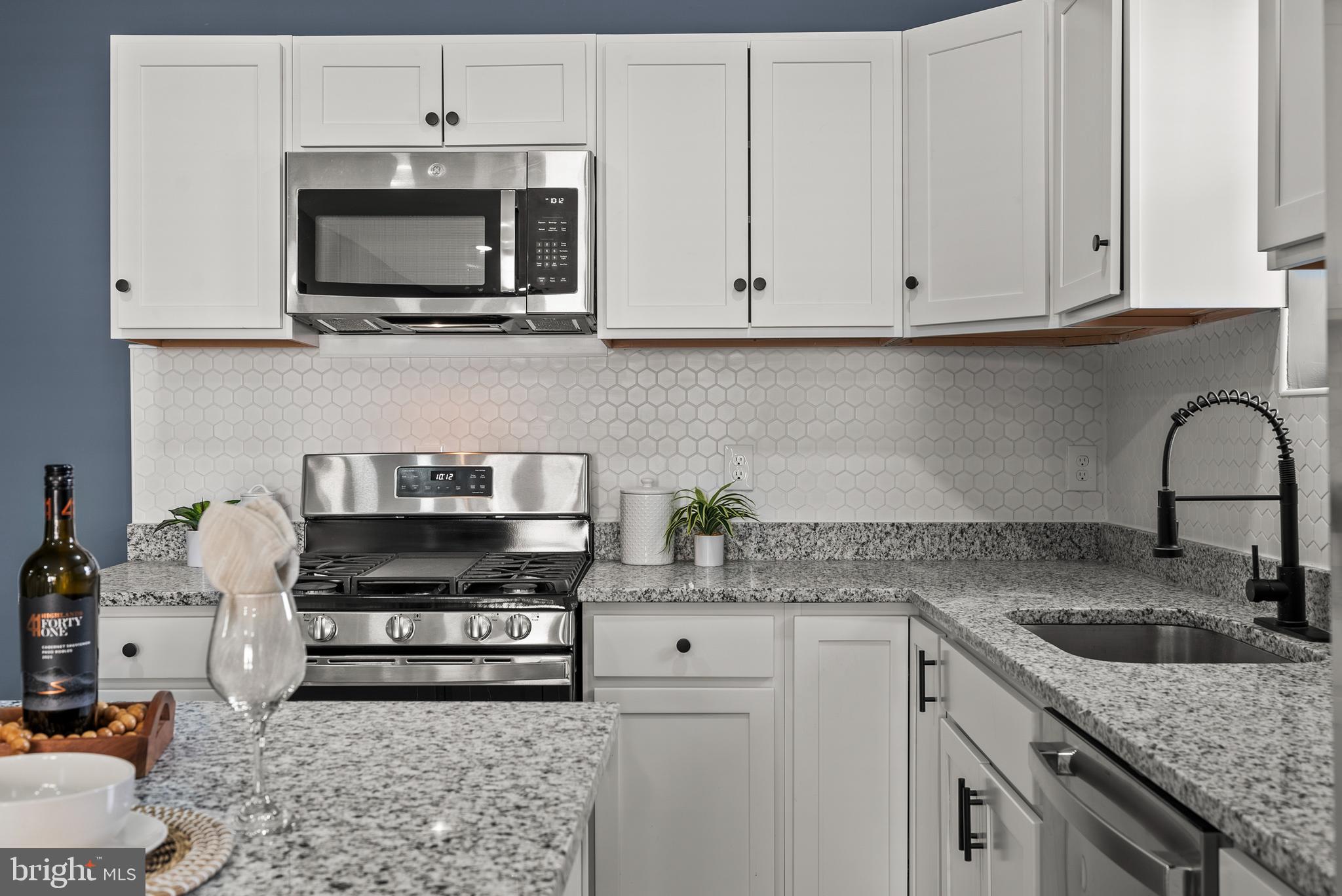 PARKVILLE - Residential