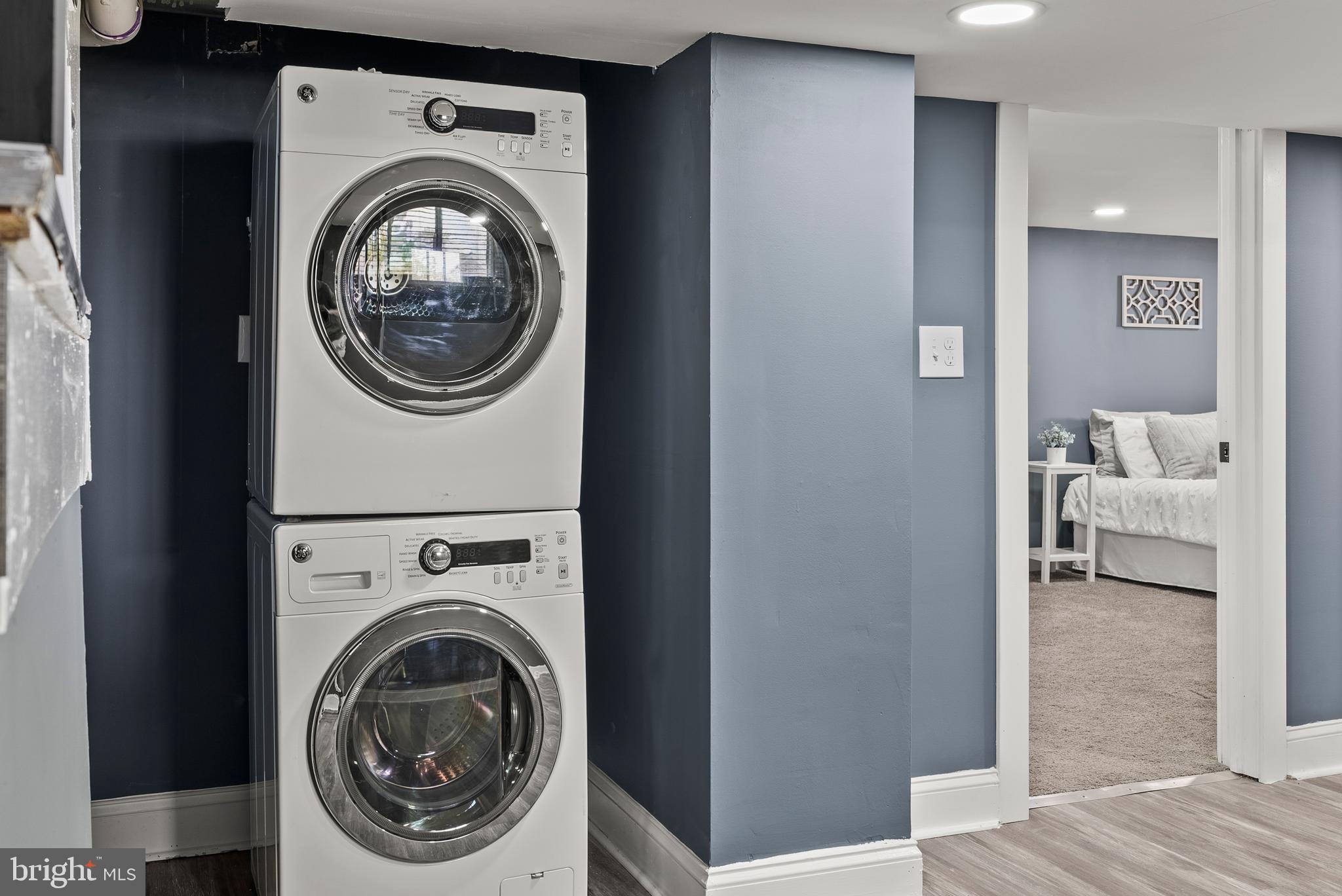 PARKVILLE - Residential