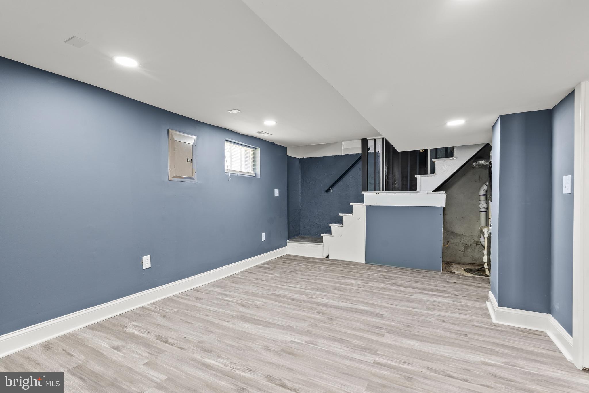 PARKVILLE - Residential