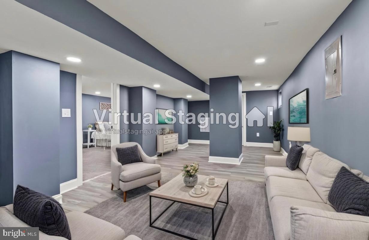 PARKVILLE - Residential