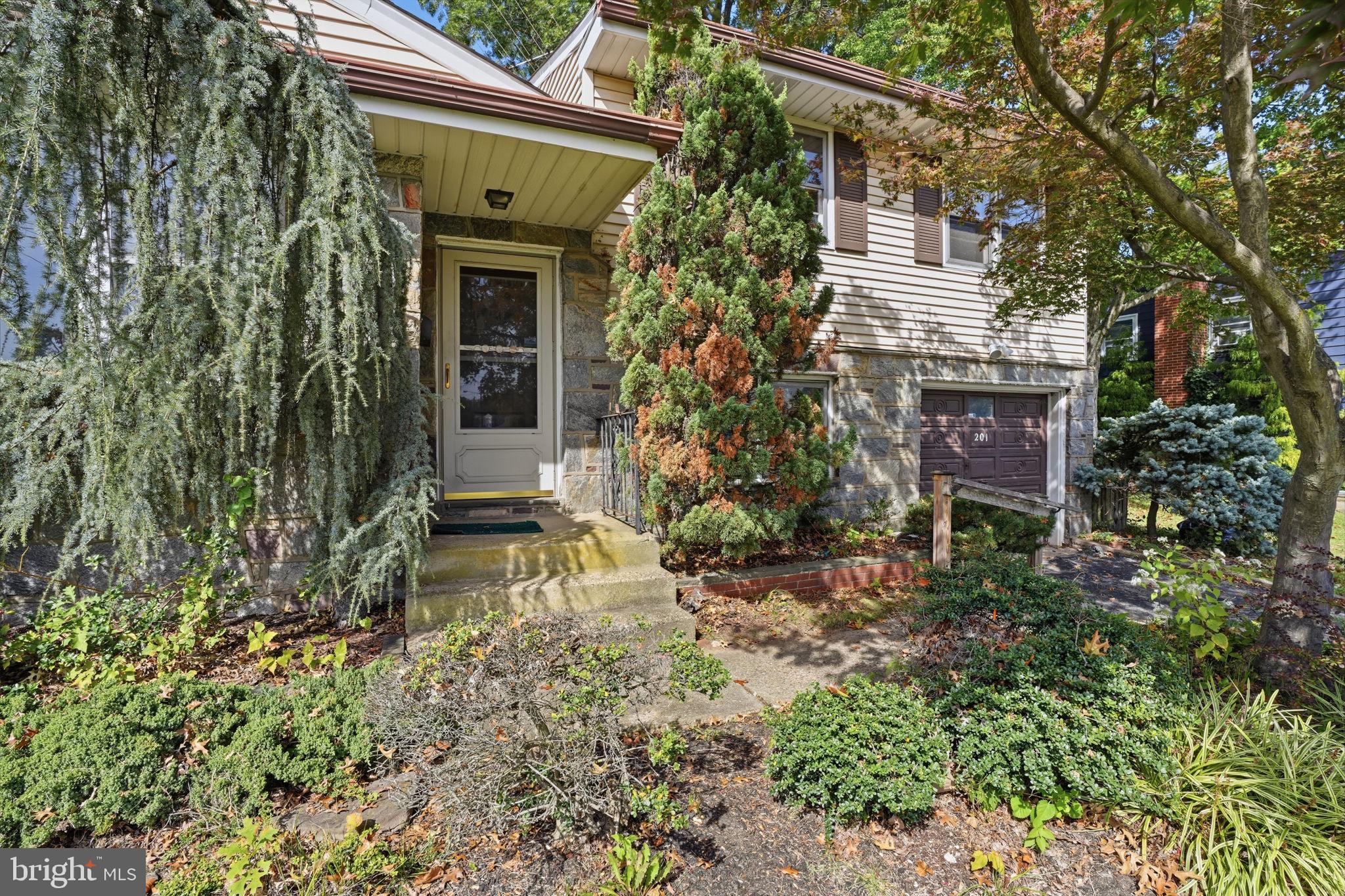 201 LILAC LANE