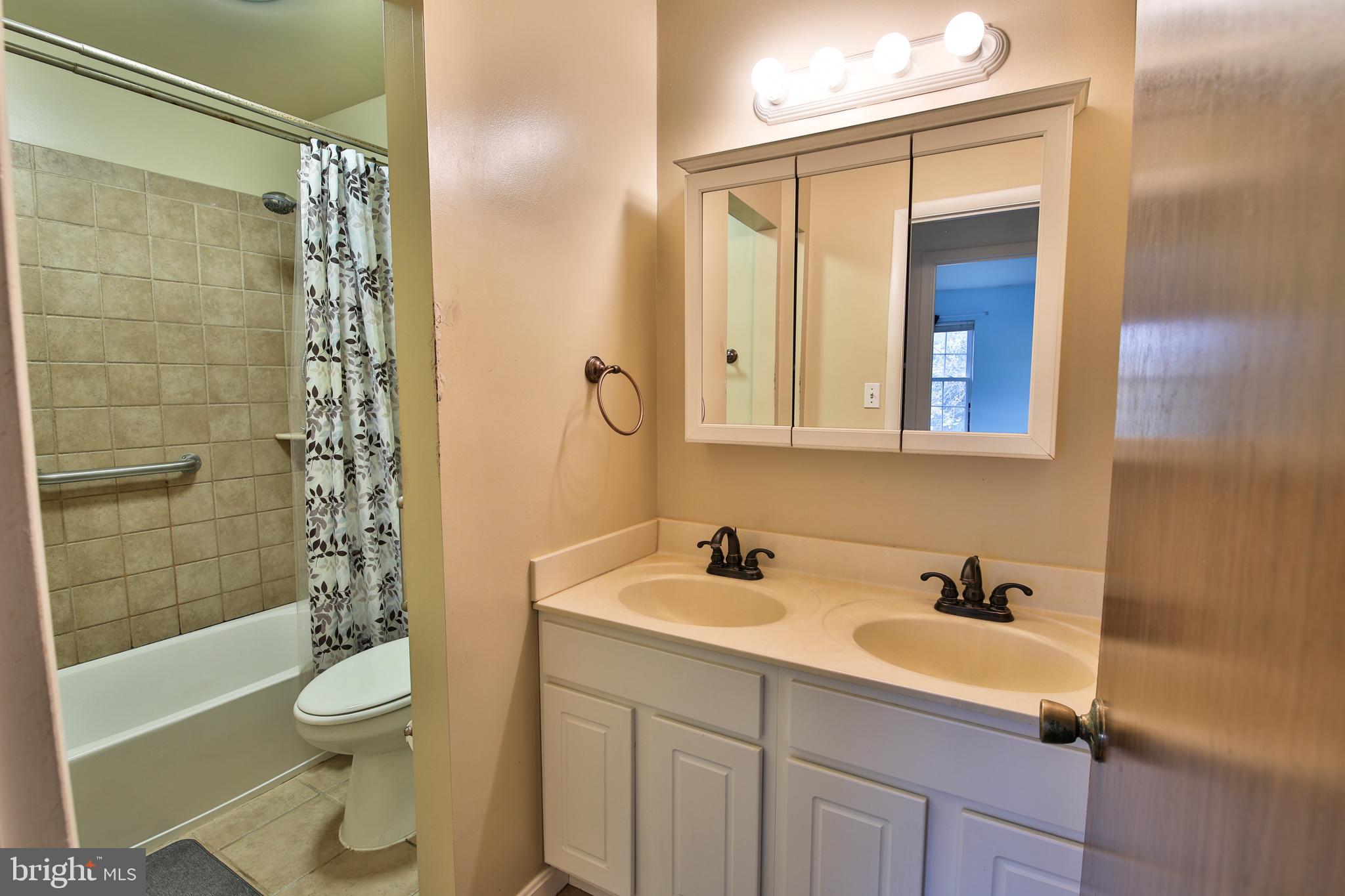 BUCKINGHAM VIEW - Residential