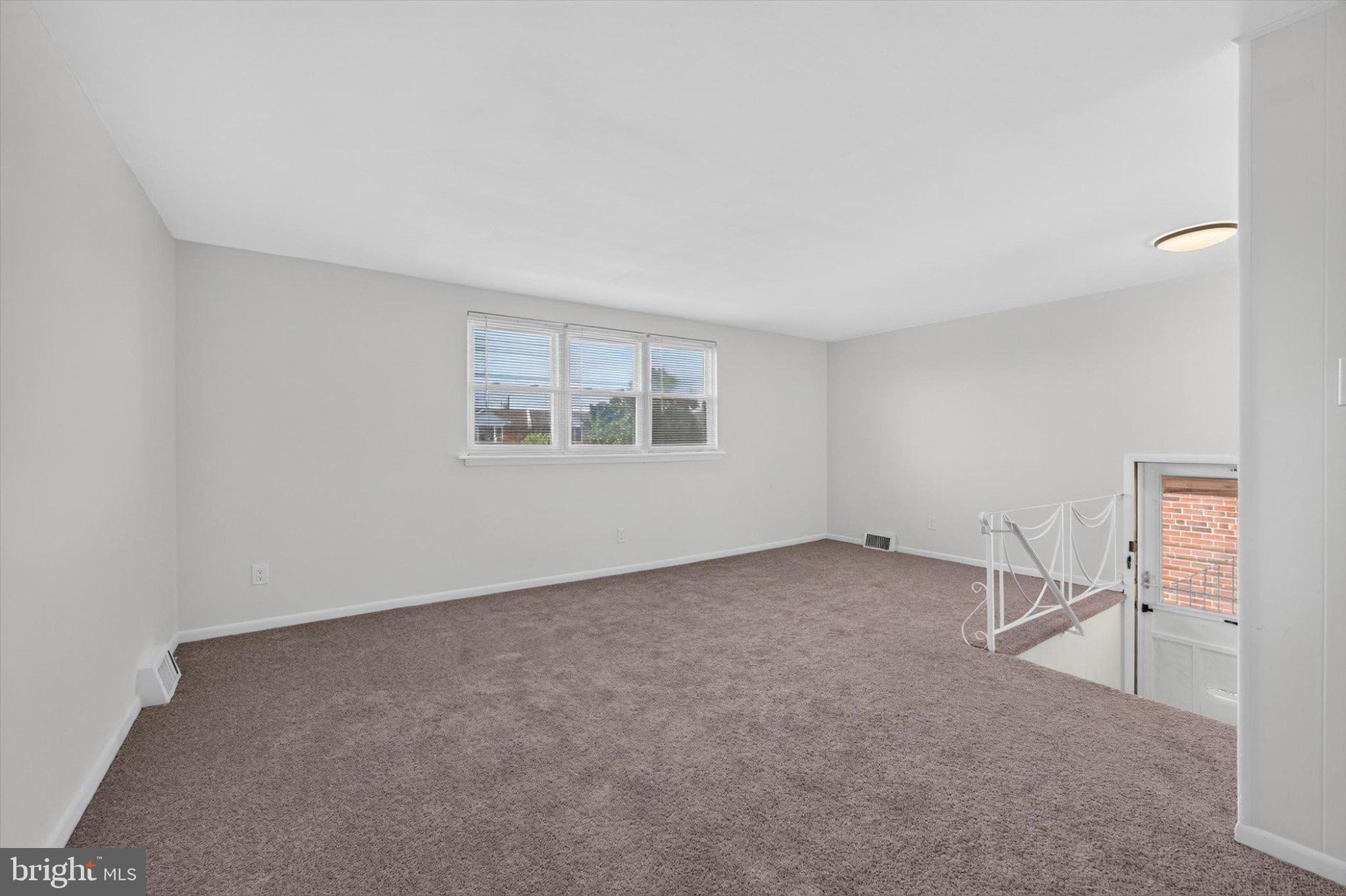 2261 STRAHLE STREET