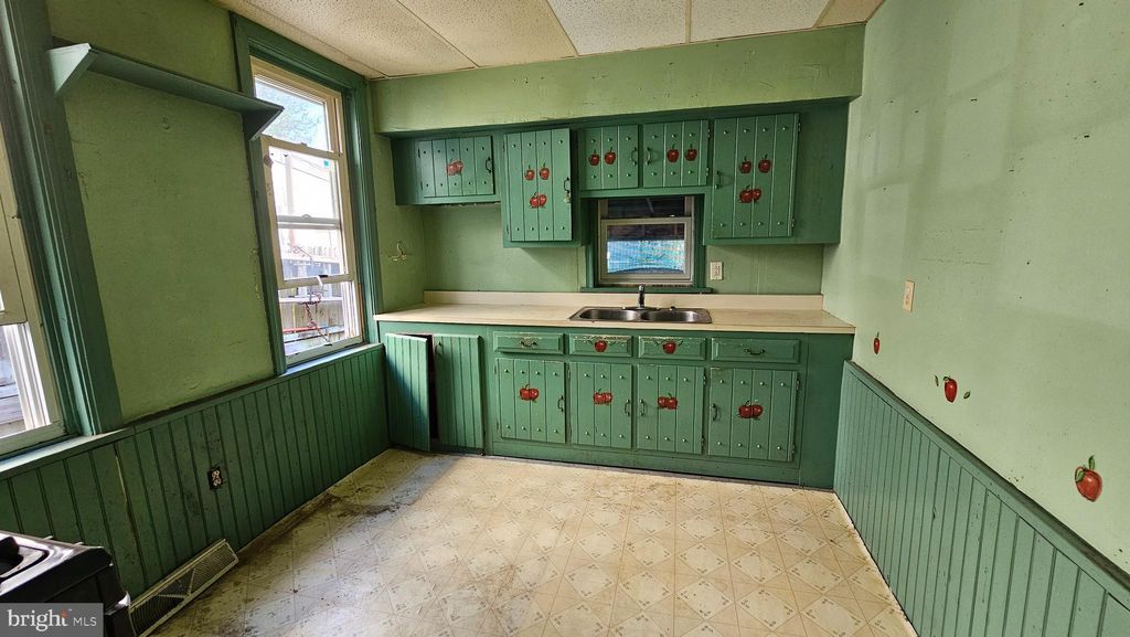 Photo of 226 S 2nd Street, Columbia, PA 17512 (MLS # PALA2056714)