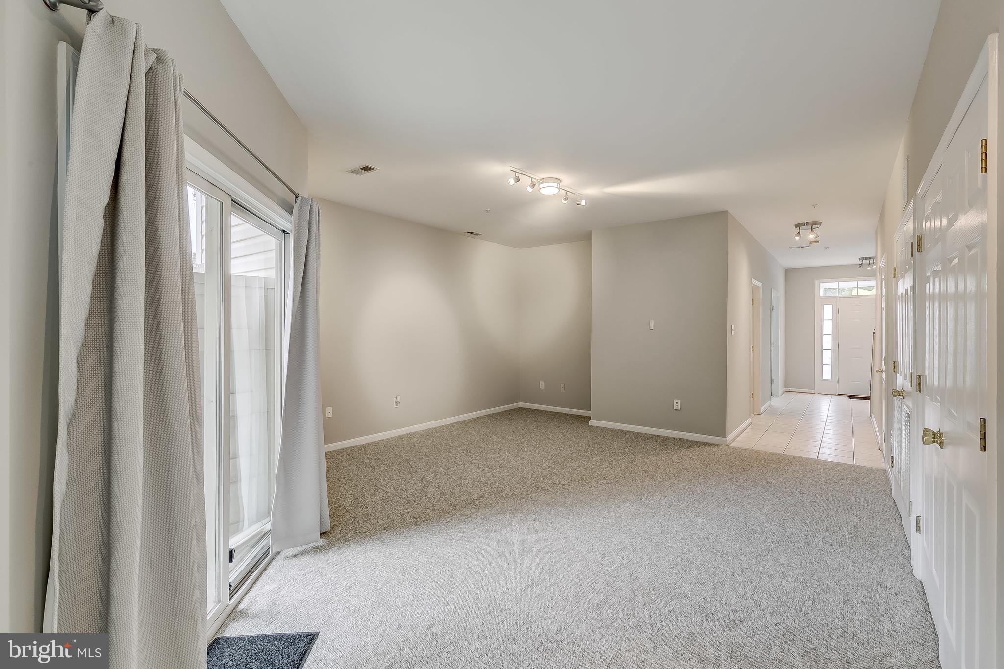 PINEY ORCHARD - Residential