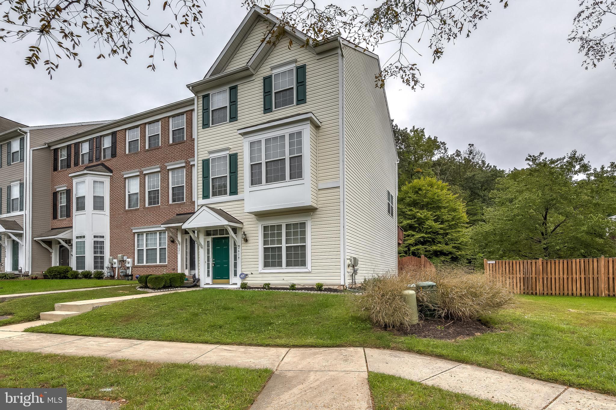 PINEY ORCHARD - Residential