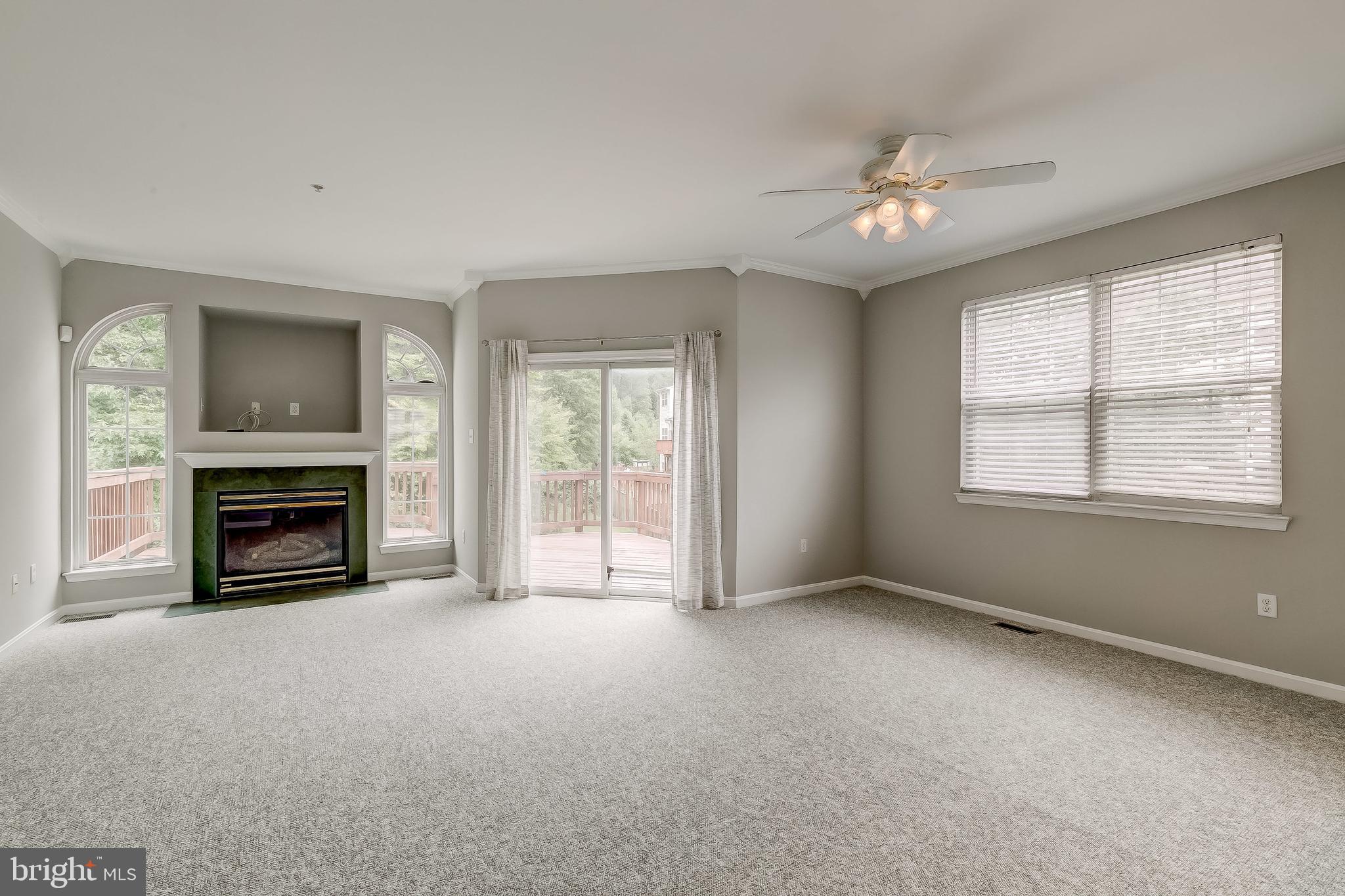 PINEY ORCHARD - Residential