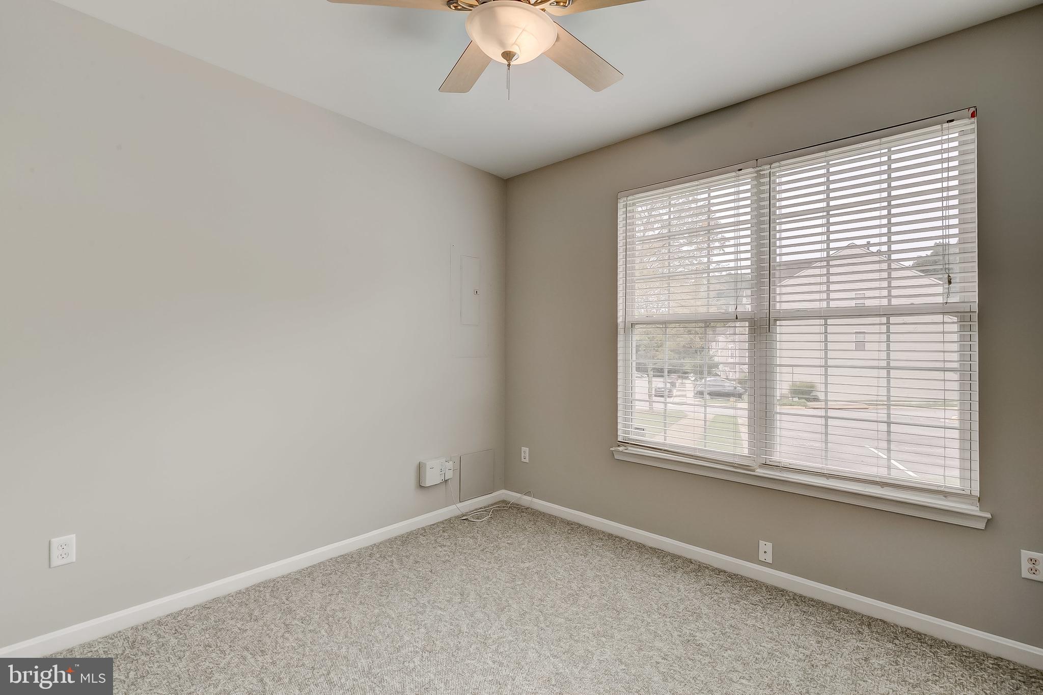 PINEY ORCHARD - Residential