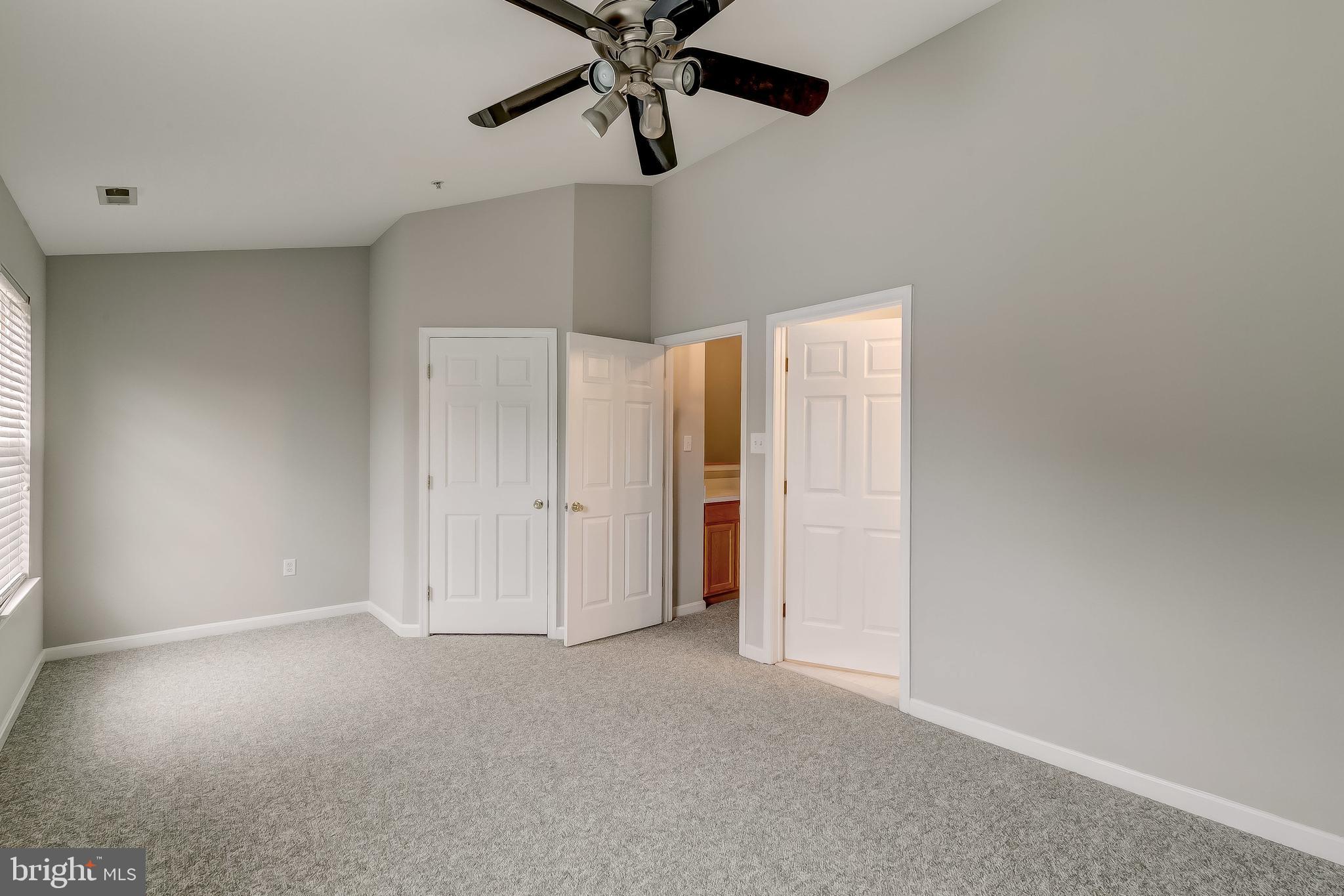 PINEY ORCHARD - Residential