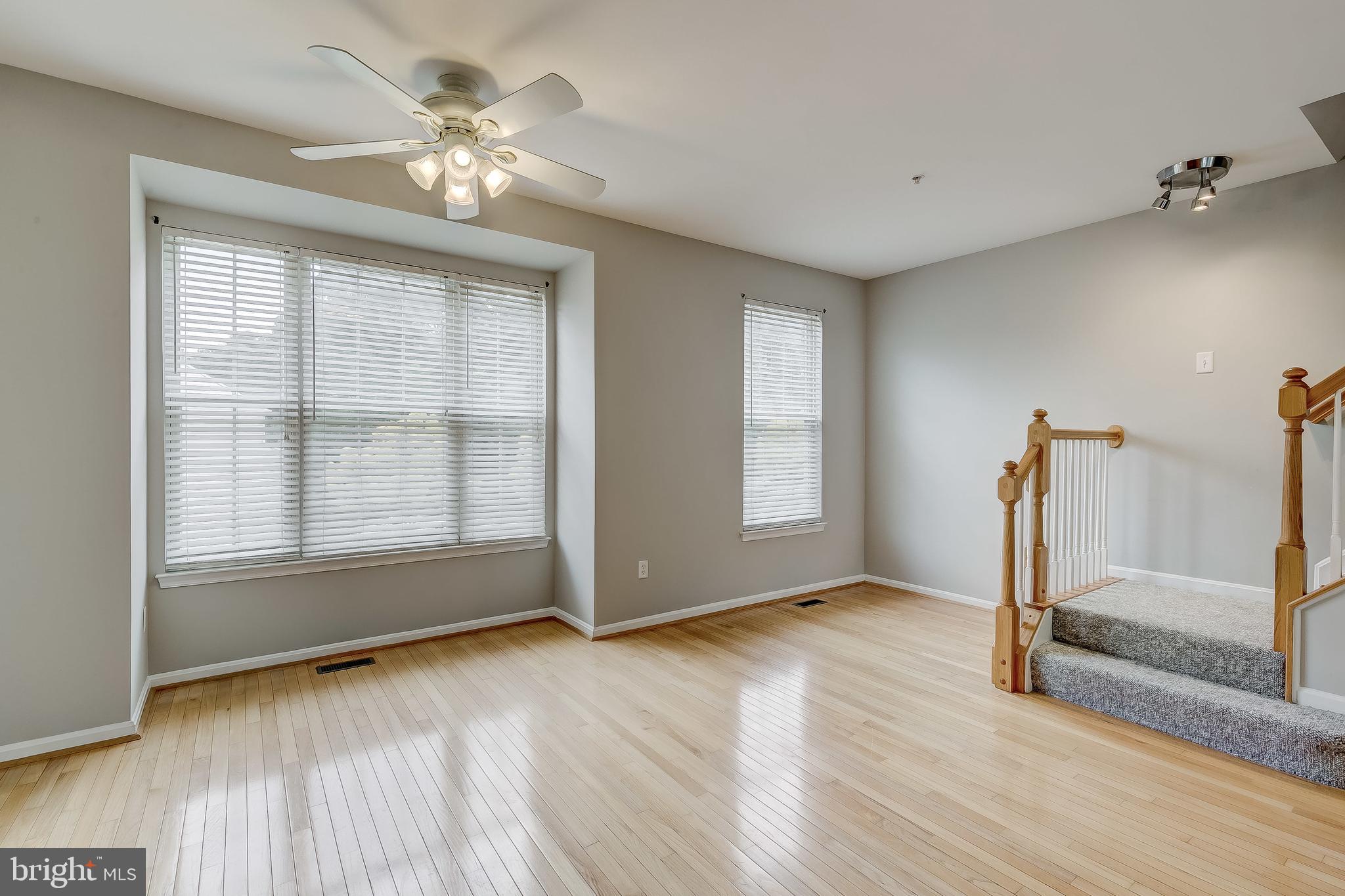 PINEY ORCHARD - Residential