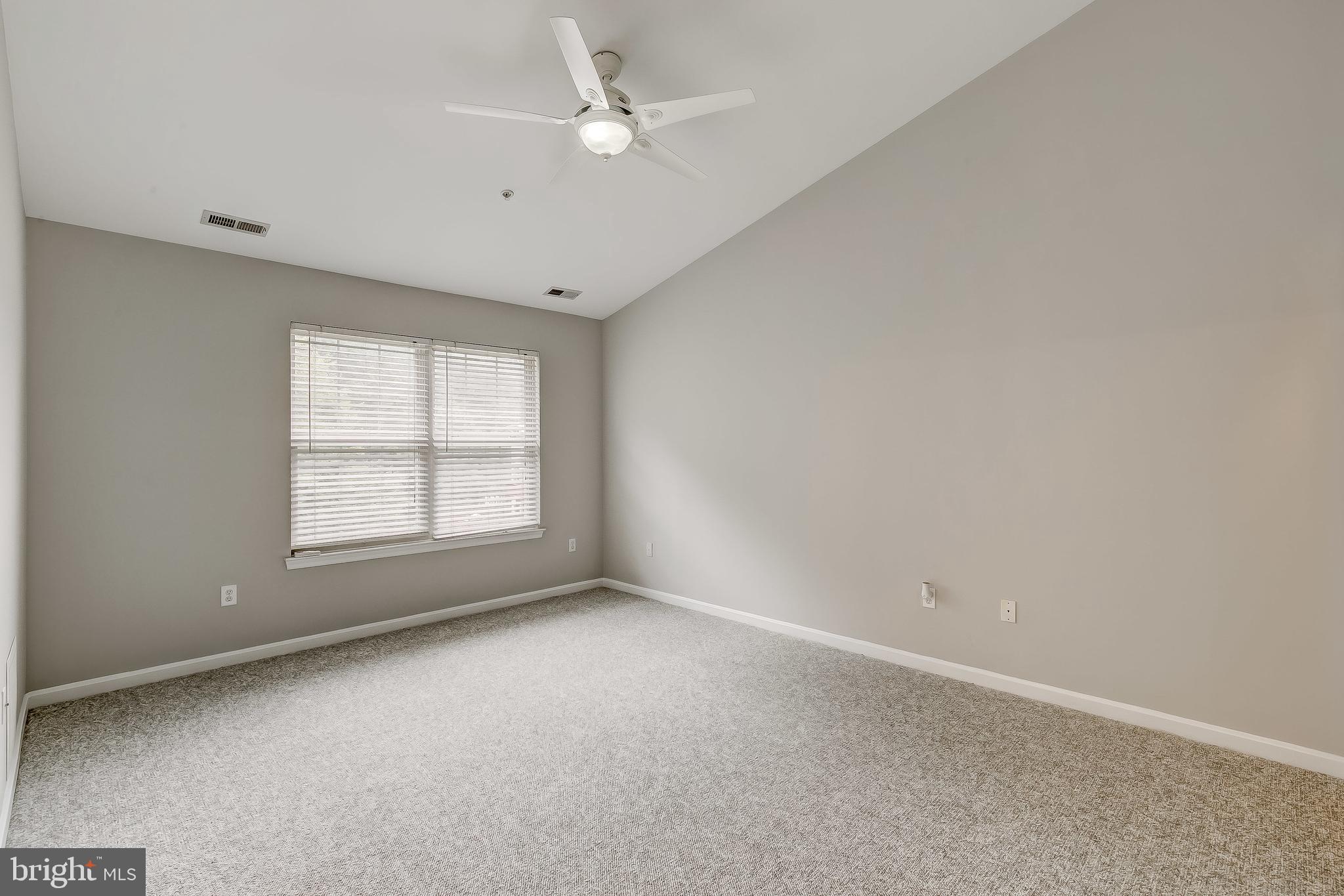 PINEY ORCHARD - Residential