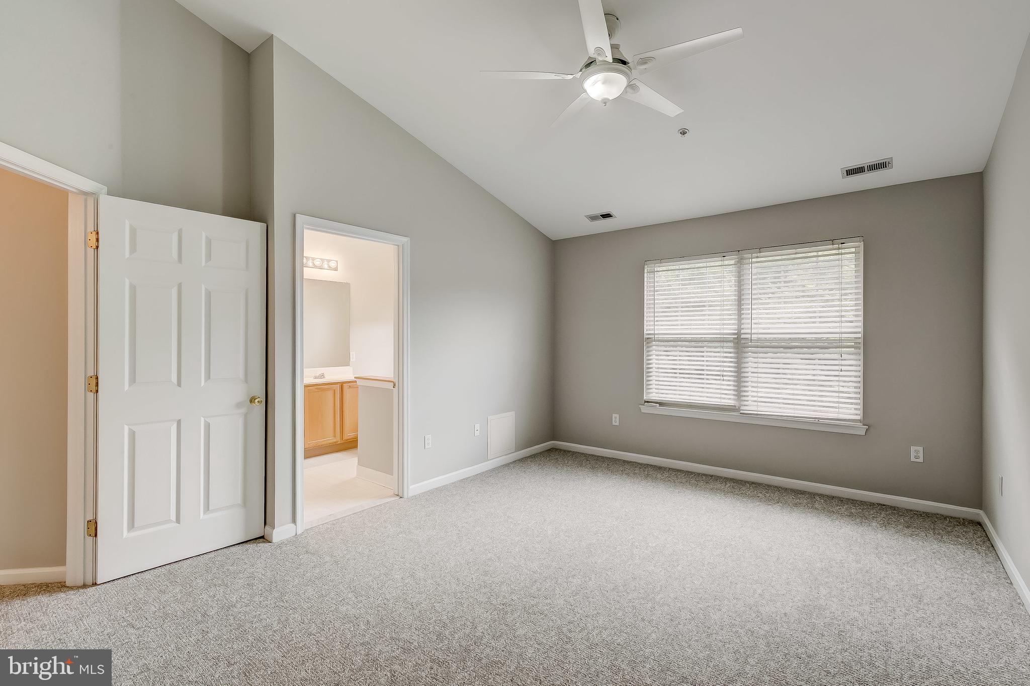 PINEY ORCHARD - Residential