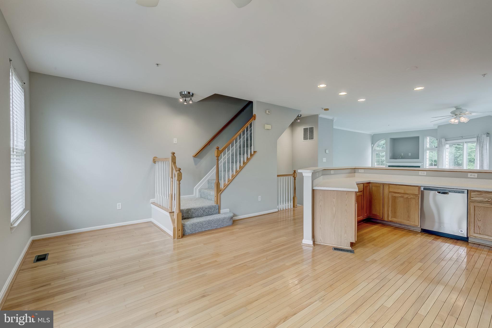 PINEY ORCHARD - Residential