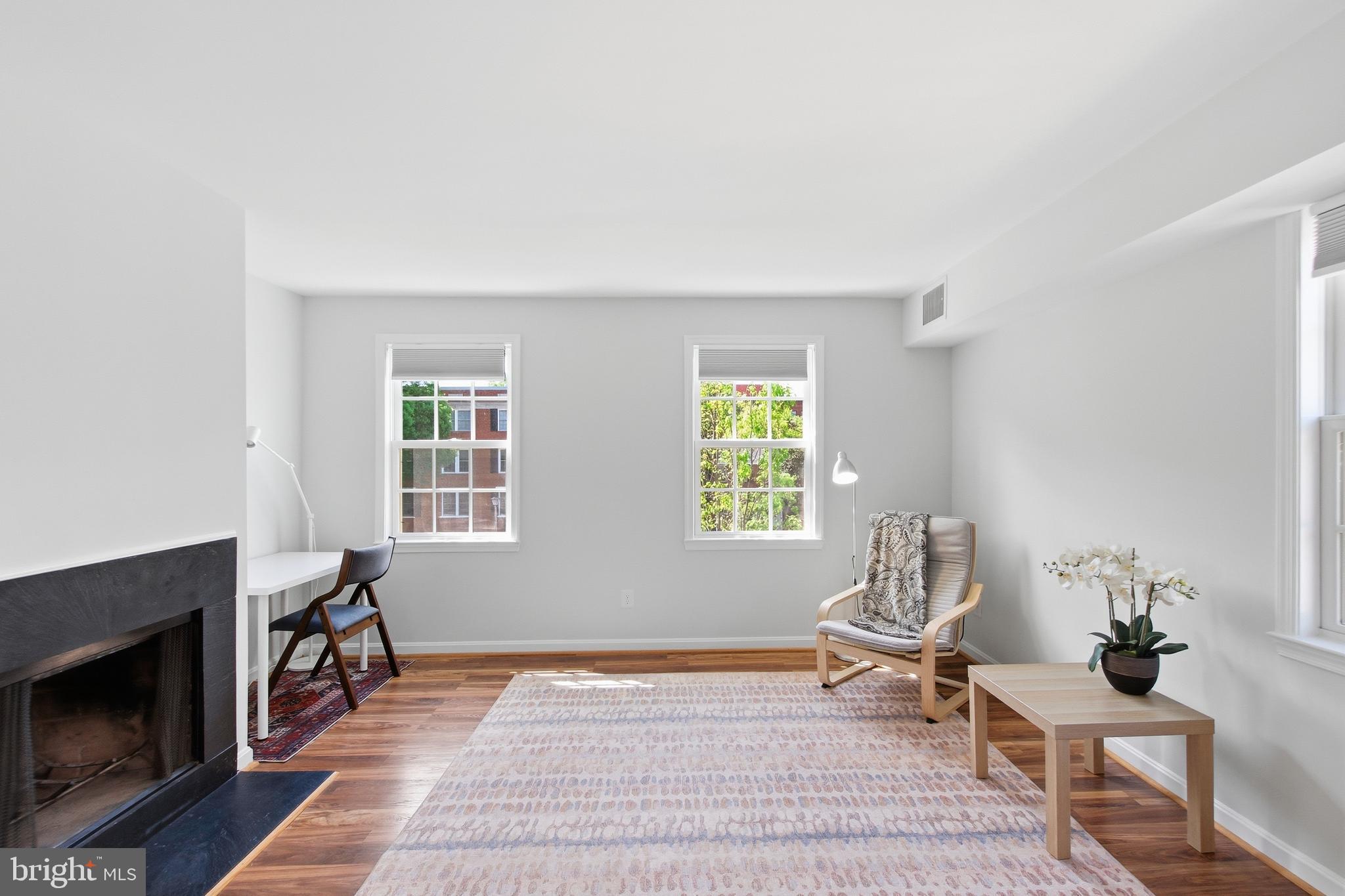 607 BASHFORD LANE E 3