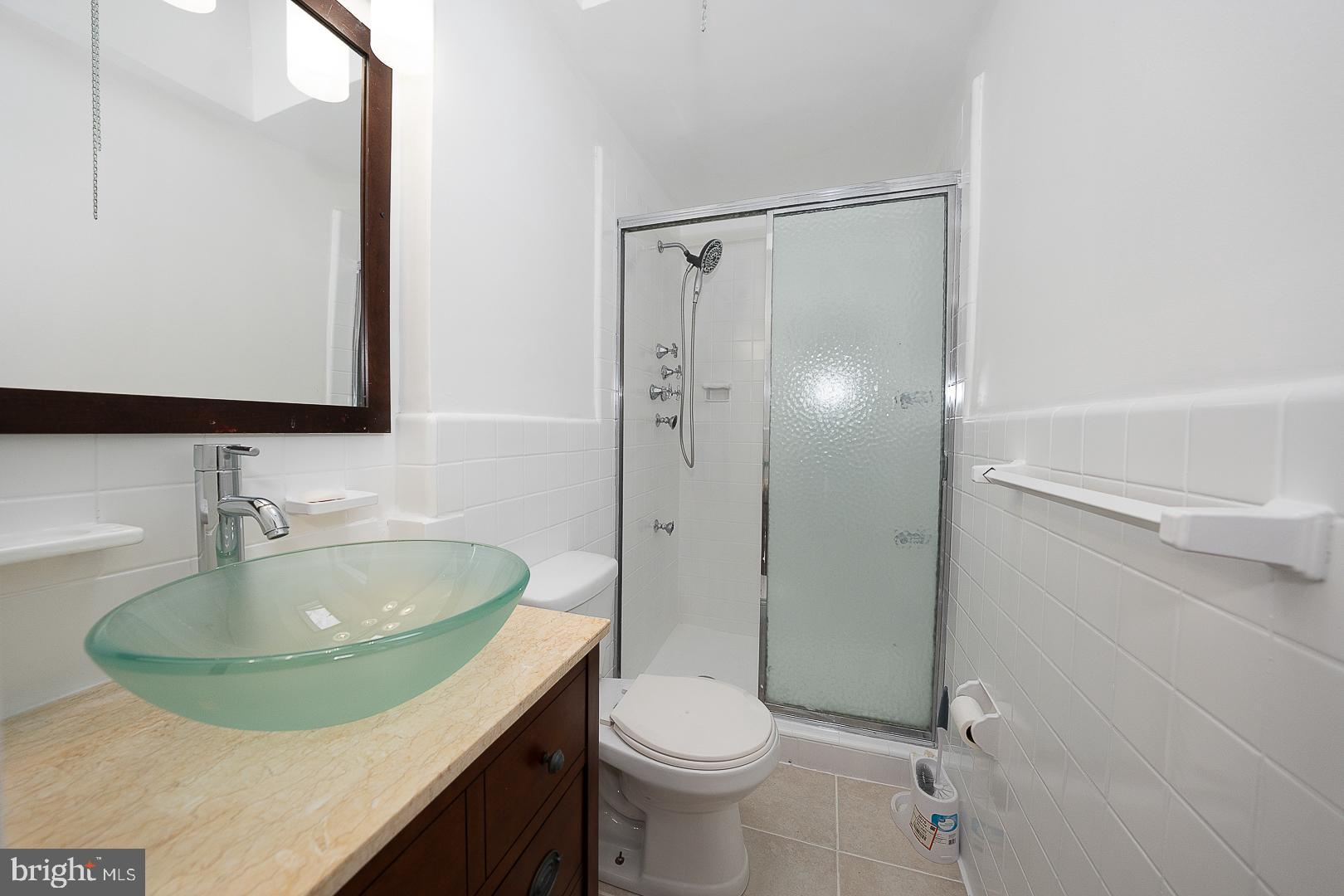WYNNEFIELD HEIGHTS - Residential