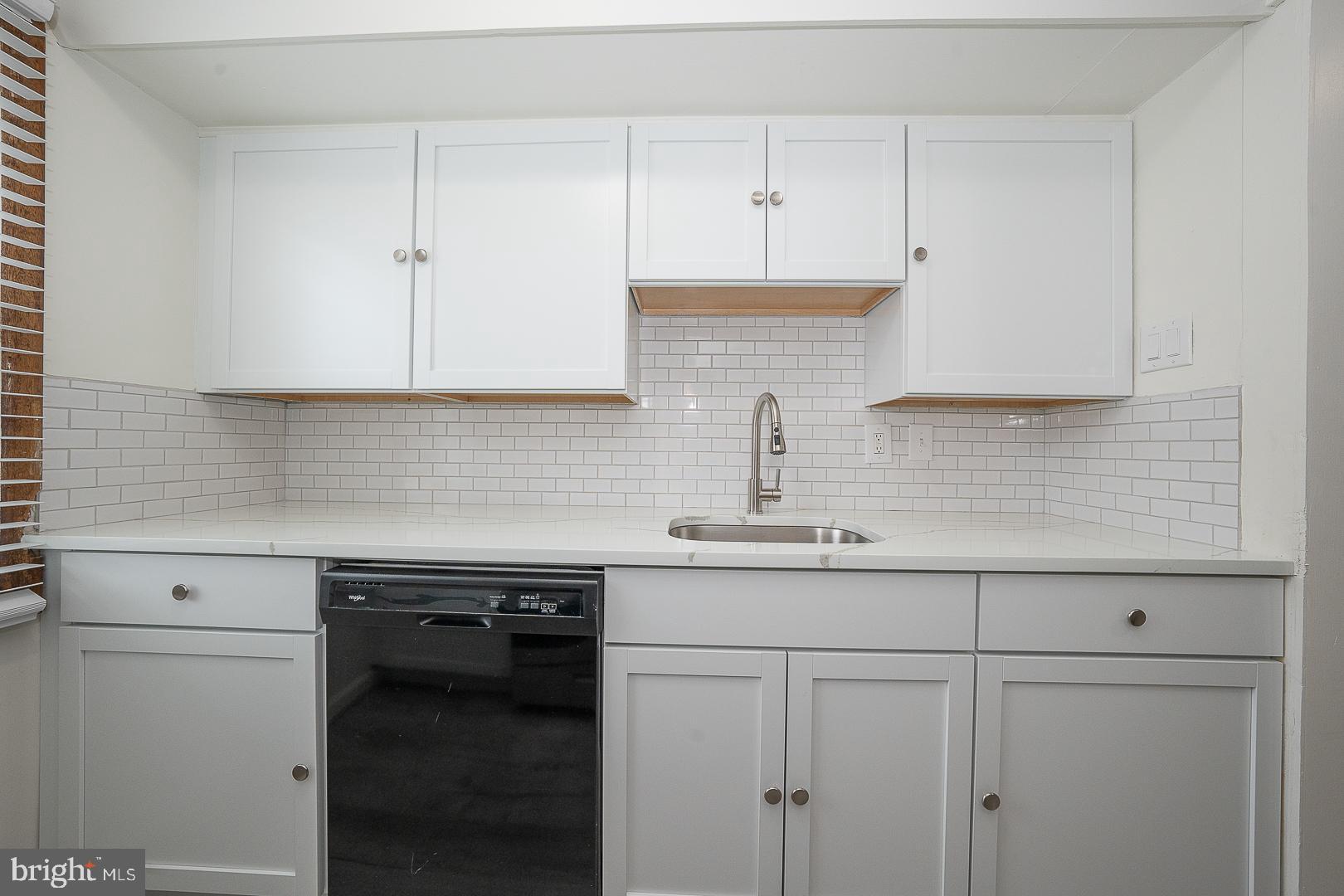 WYNNEFIELD HEIGHTS - Residential