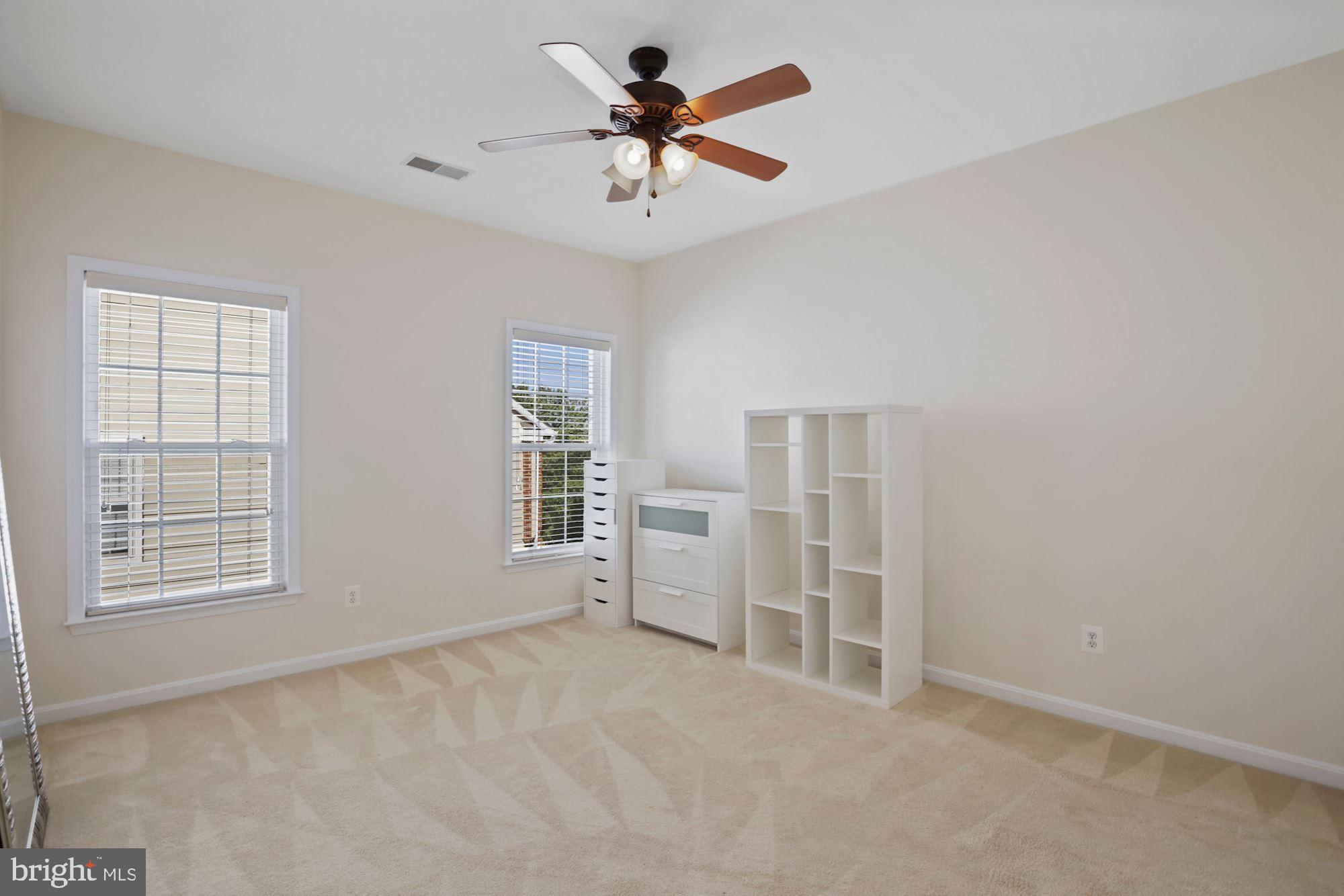 STONE RIDGE NORTH - Residential