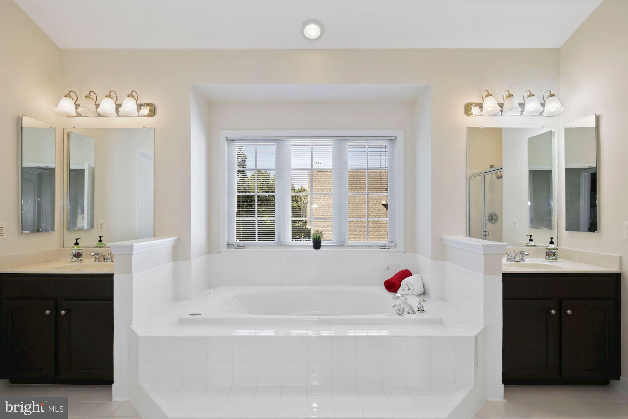 STONE RIDGE NORTH - Residential