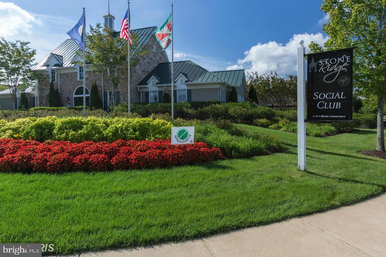 STONE RIDGE NORTH - Residential