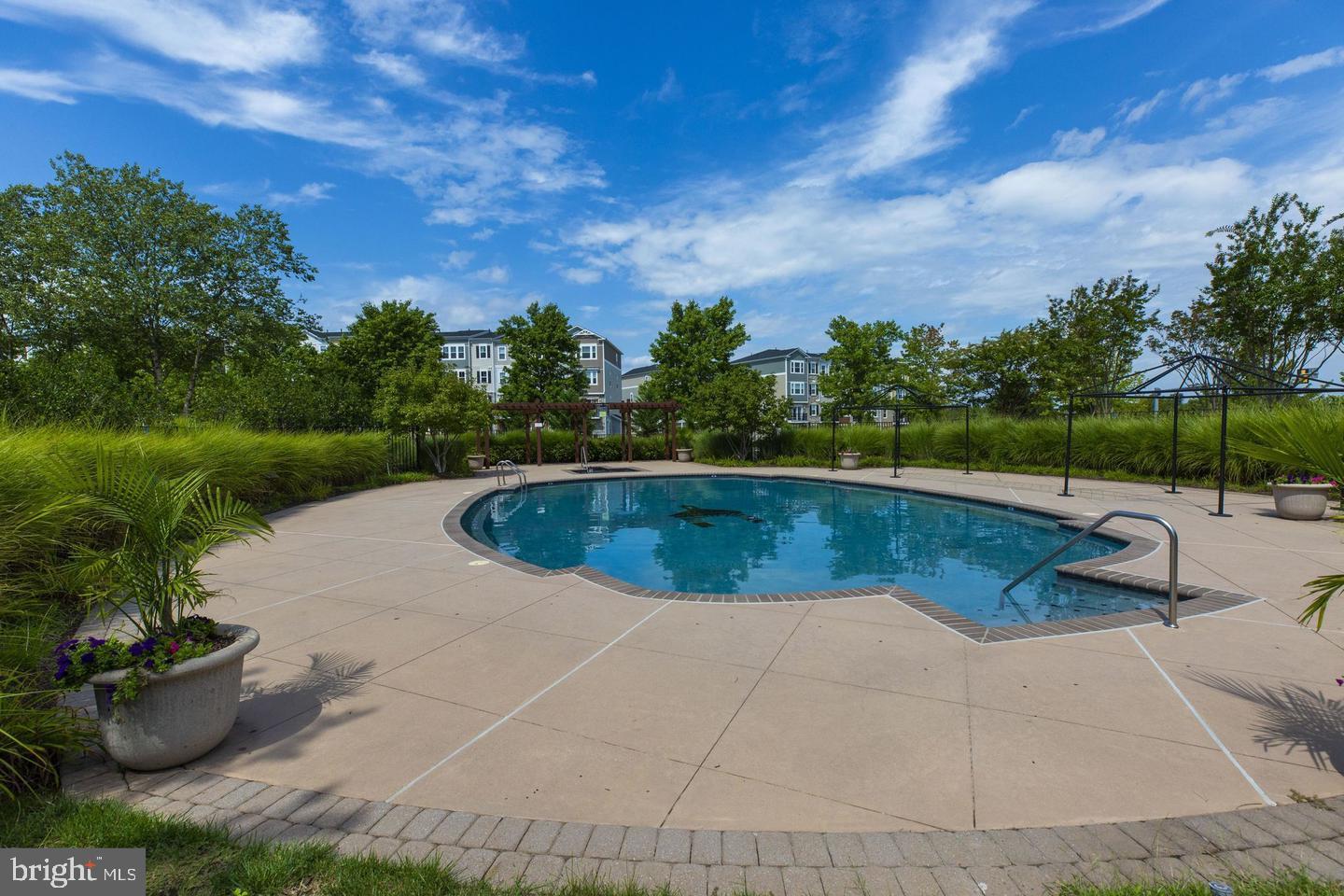 STONE RIDGE NORTH - Residential