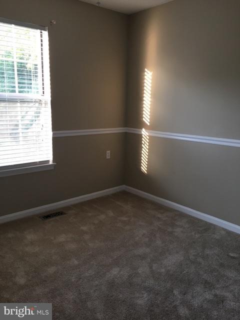 TANGLEWOOD TOWNHOMES SUB - Residential Lease