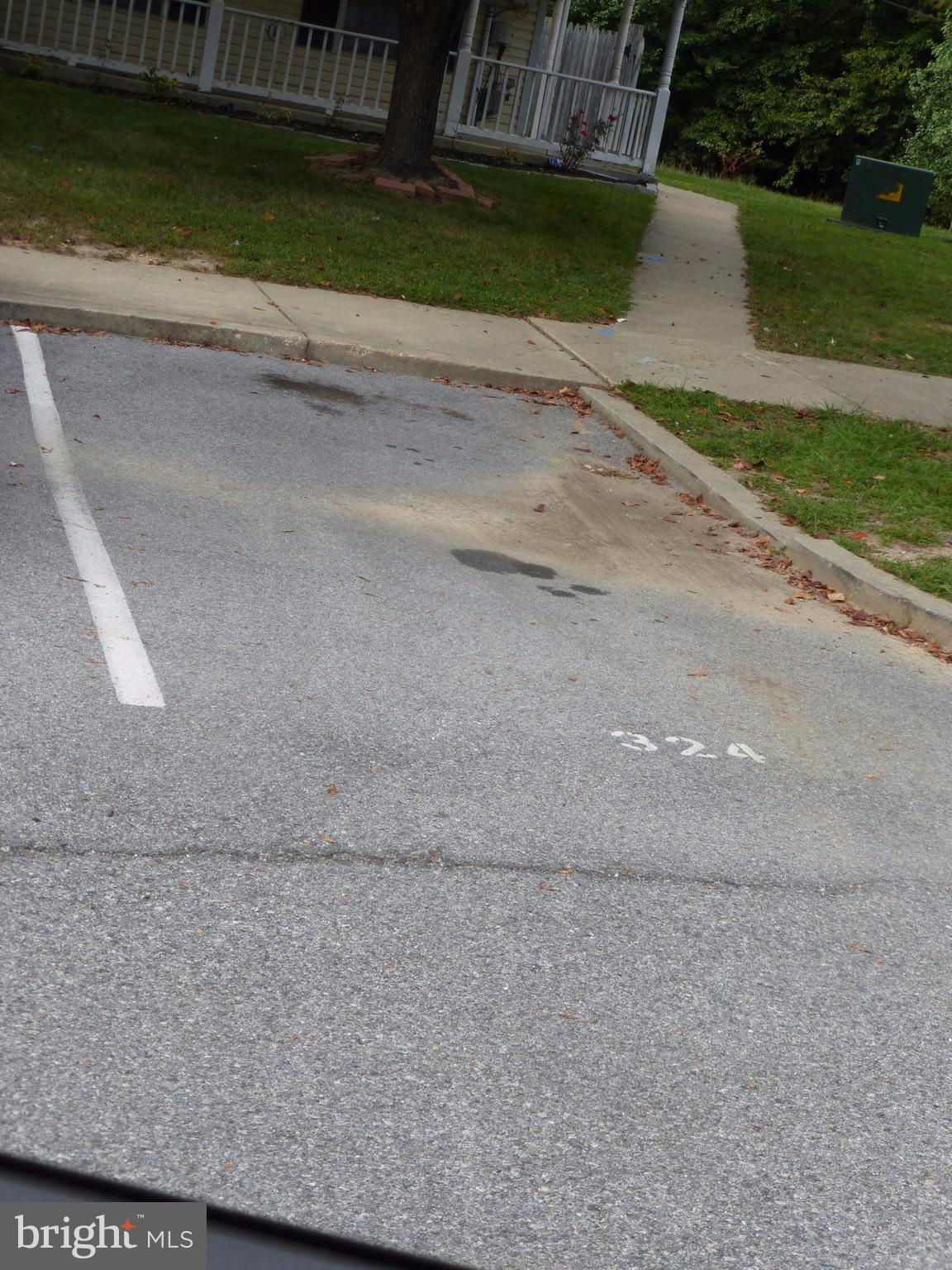 TANGLEWOOD TOWNHOMES SUB - Residential Lease