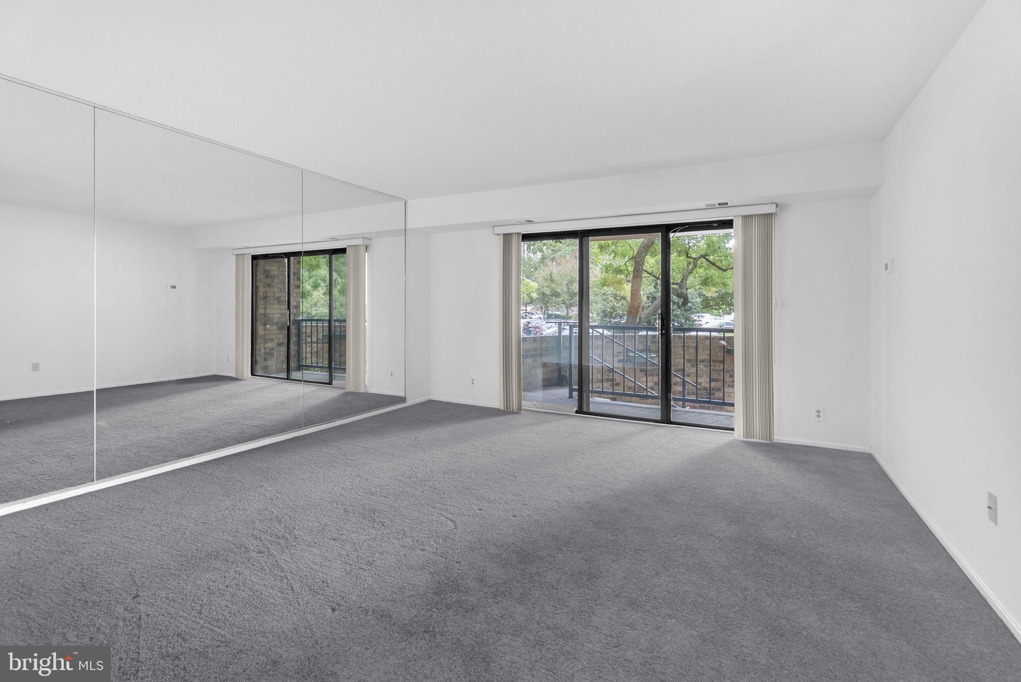 MONTEBELLO - Residential Lease