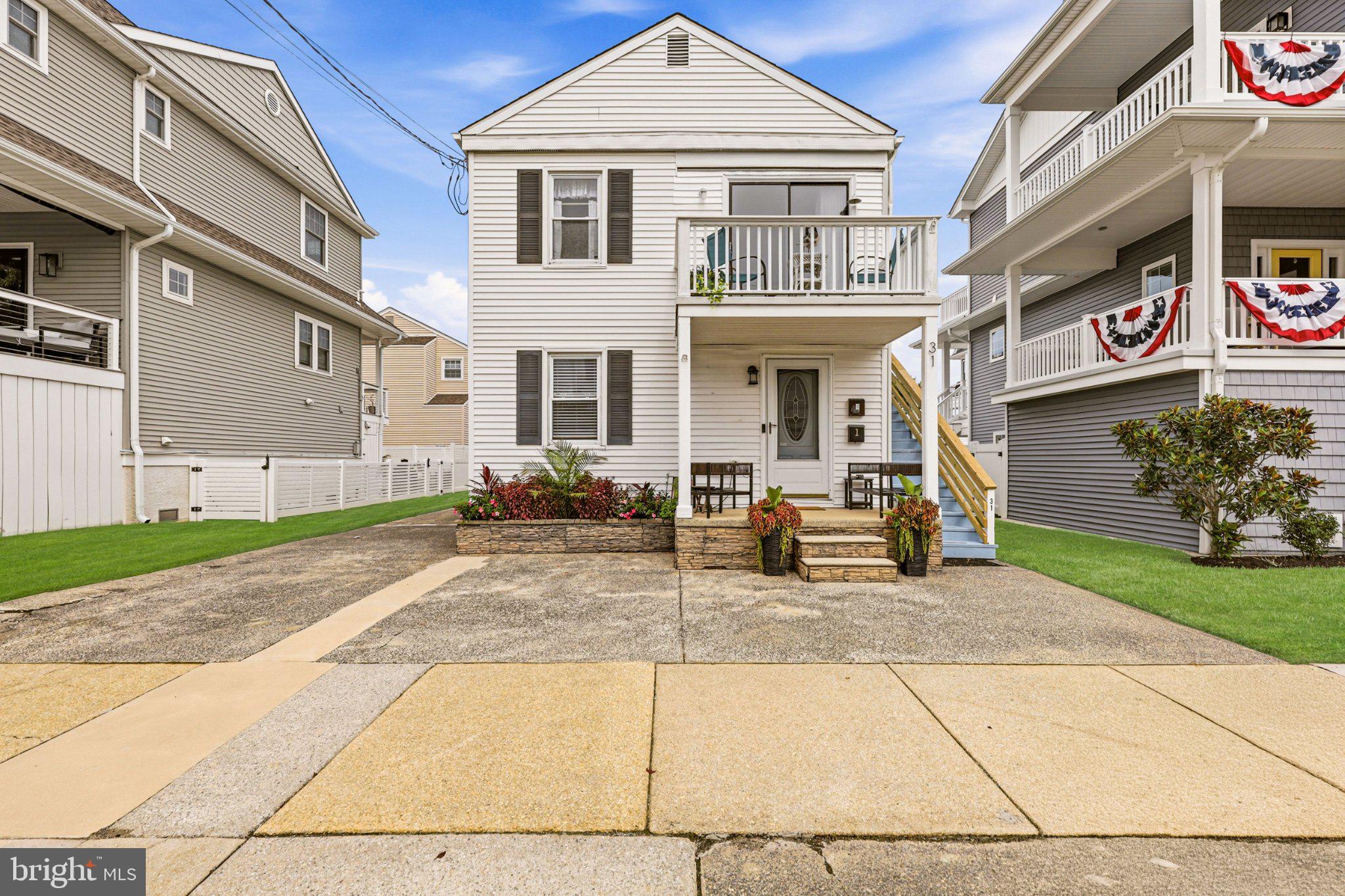 31 BAYONNE PLACE