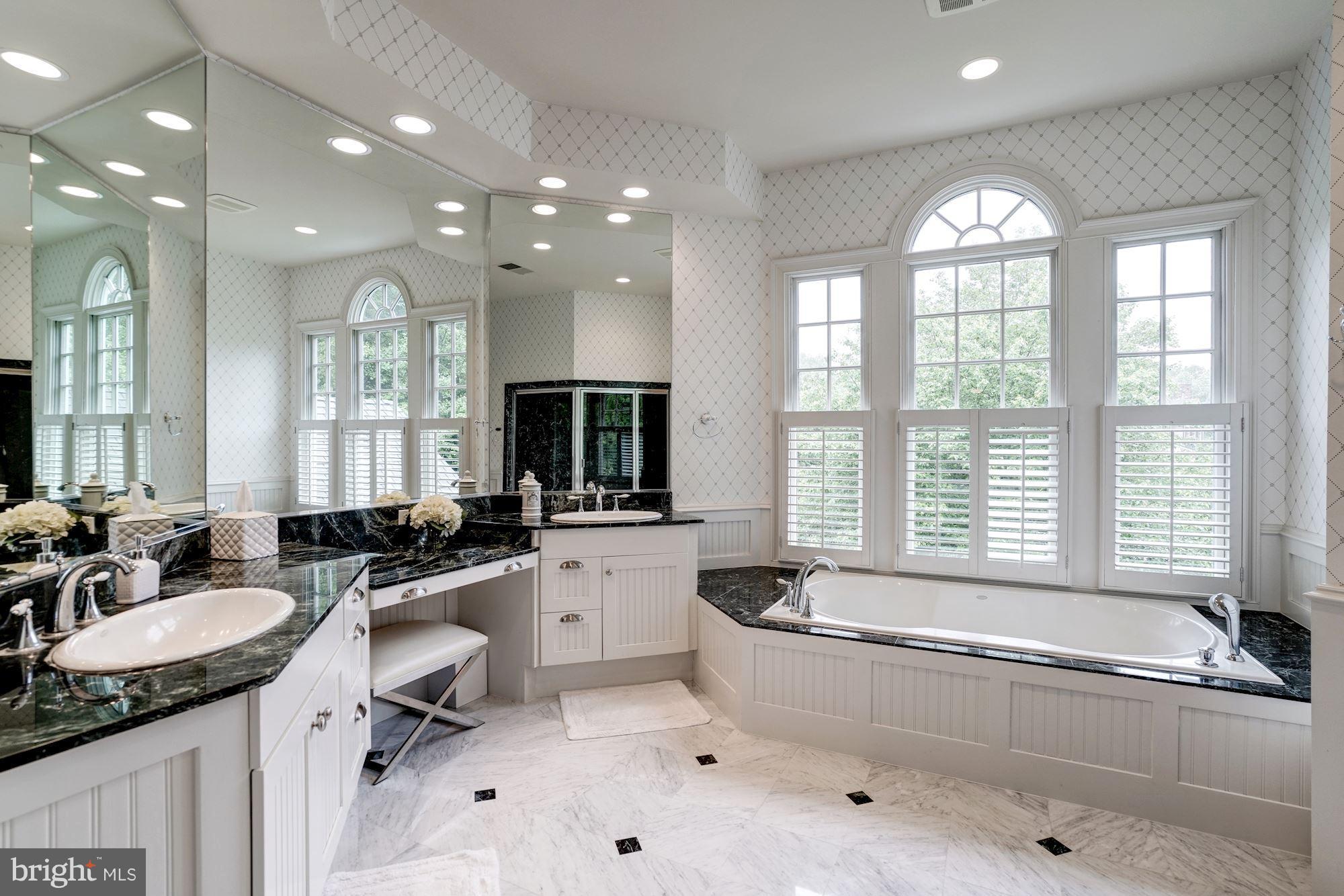 BRYAN POND - Residential