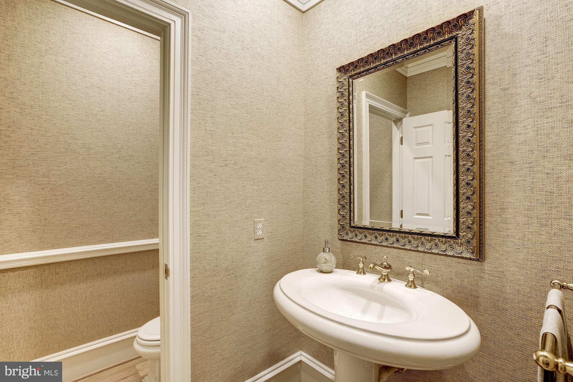 BRYAN POND - Residential