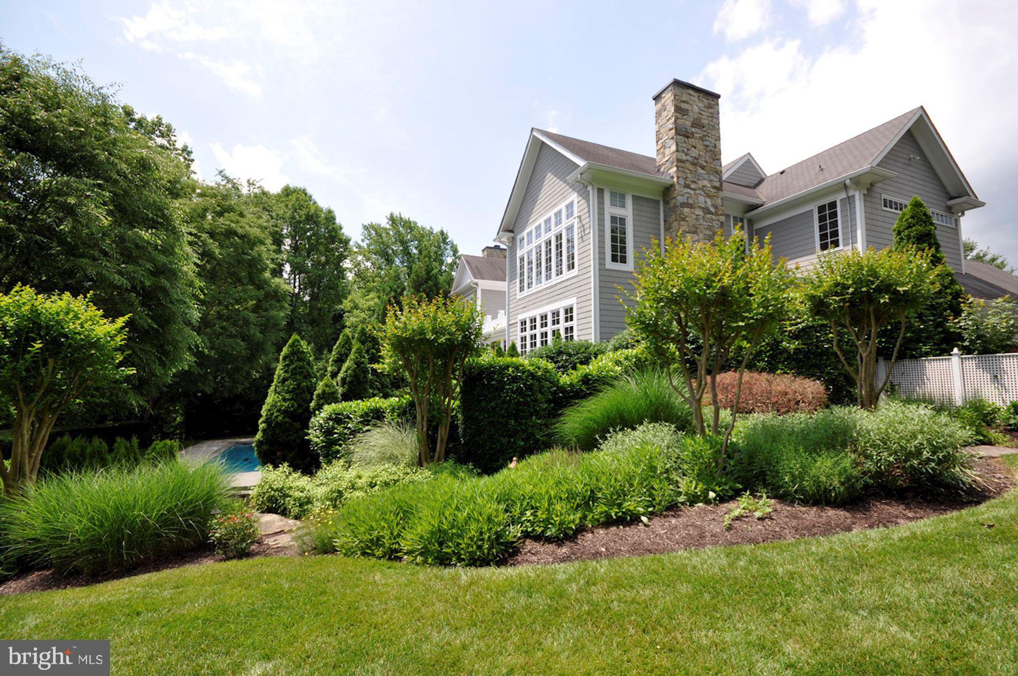 BRYAN POND - Residential